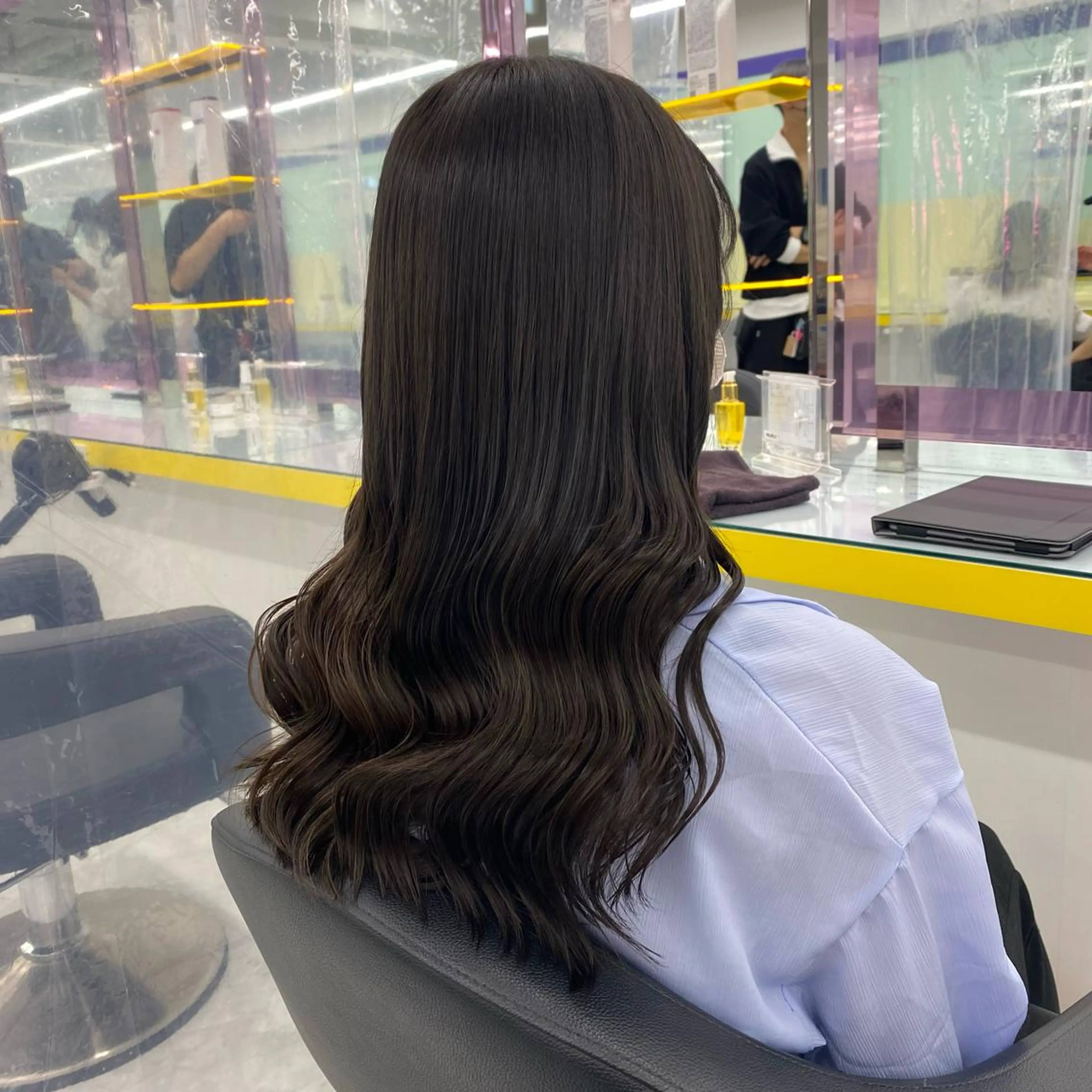 セミロング カラー ヘアアレンジ ヘアカラー トリートメント GOTODAY shair salon 横浜mare店所属・透明感抜群カラー mai🍑♡のヘアスタイル