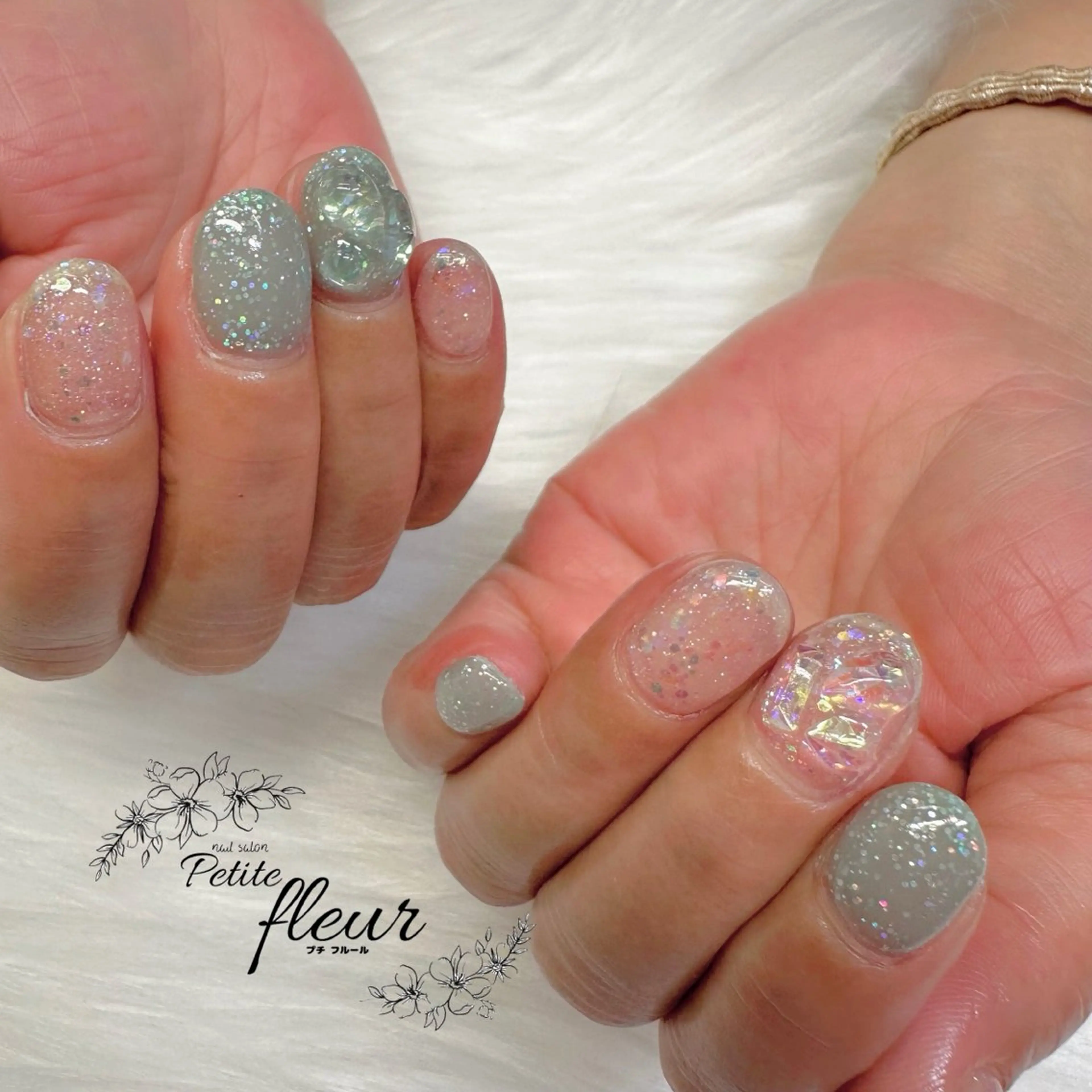 ネイル 氷ネイル・うるうるネイル ワンカラーネイル ハンドネイル ❁⃘*。Petite fleur❁⃘*りさのネイルデザイン