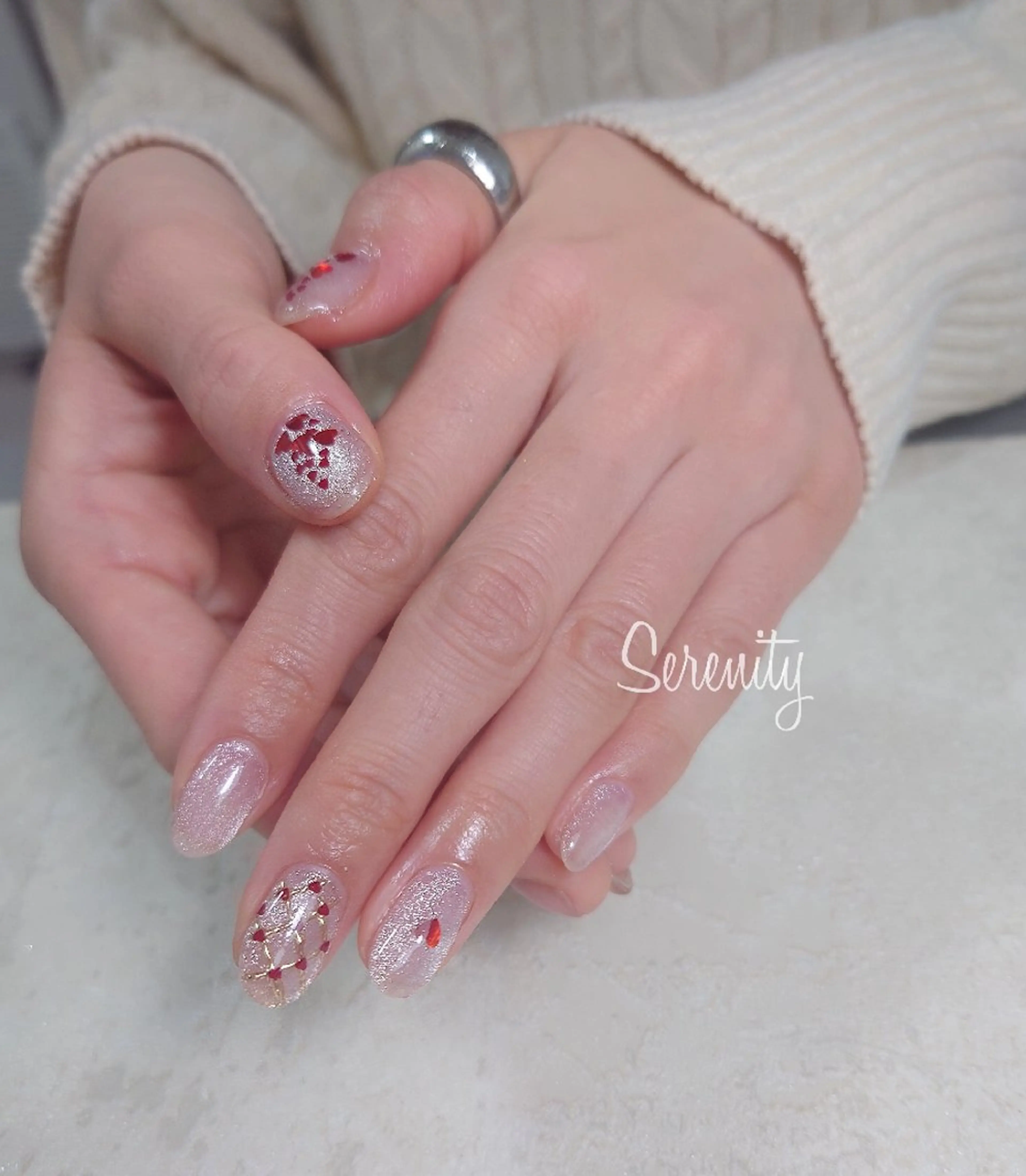 ネイル ハート ピンク 赤色 バレンタイン nail  serenityのネイルデザイン