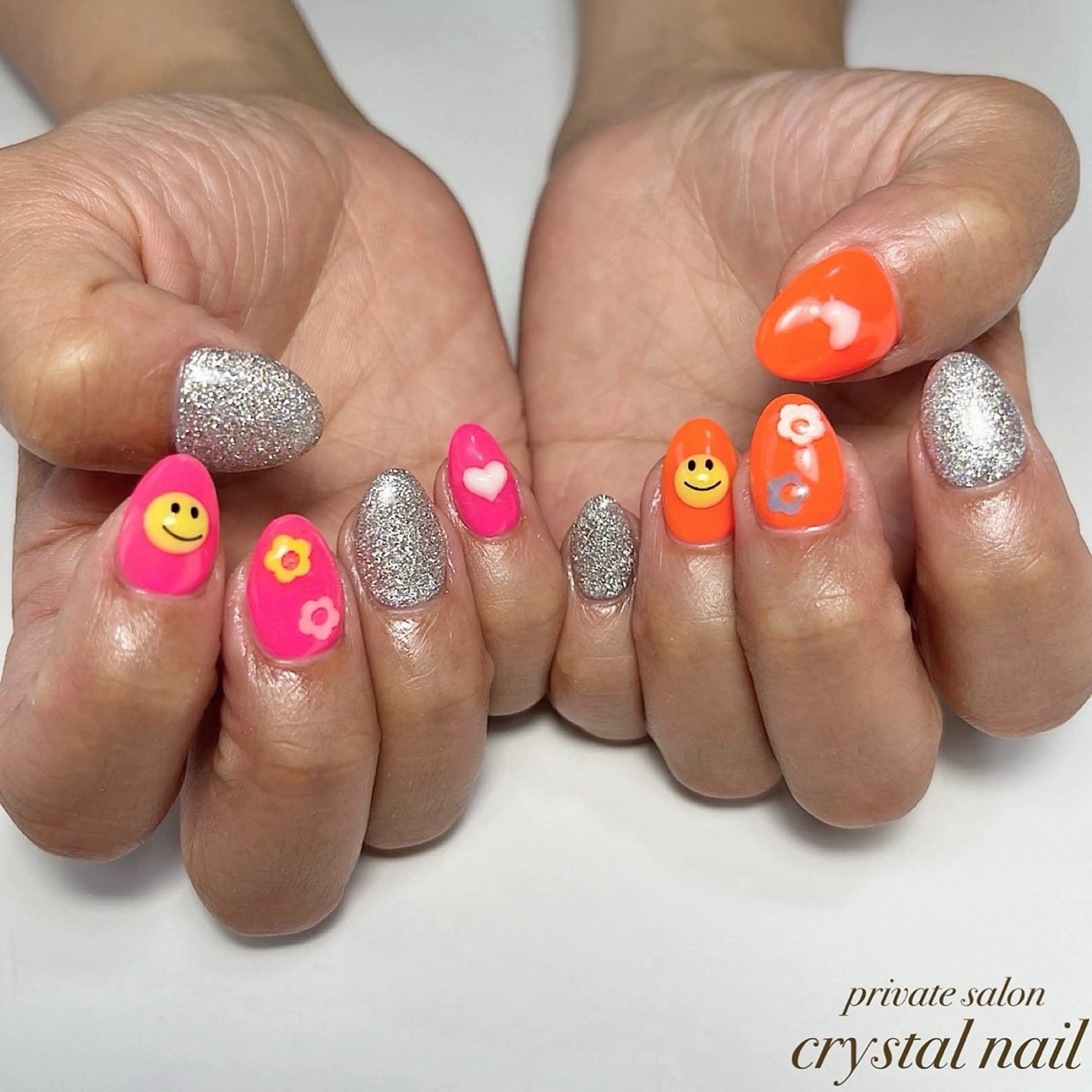ネイル 韓国ネイル Crystal Nailのネイルデザイン