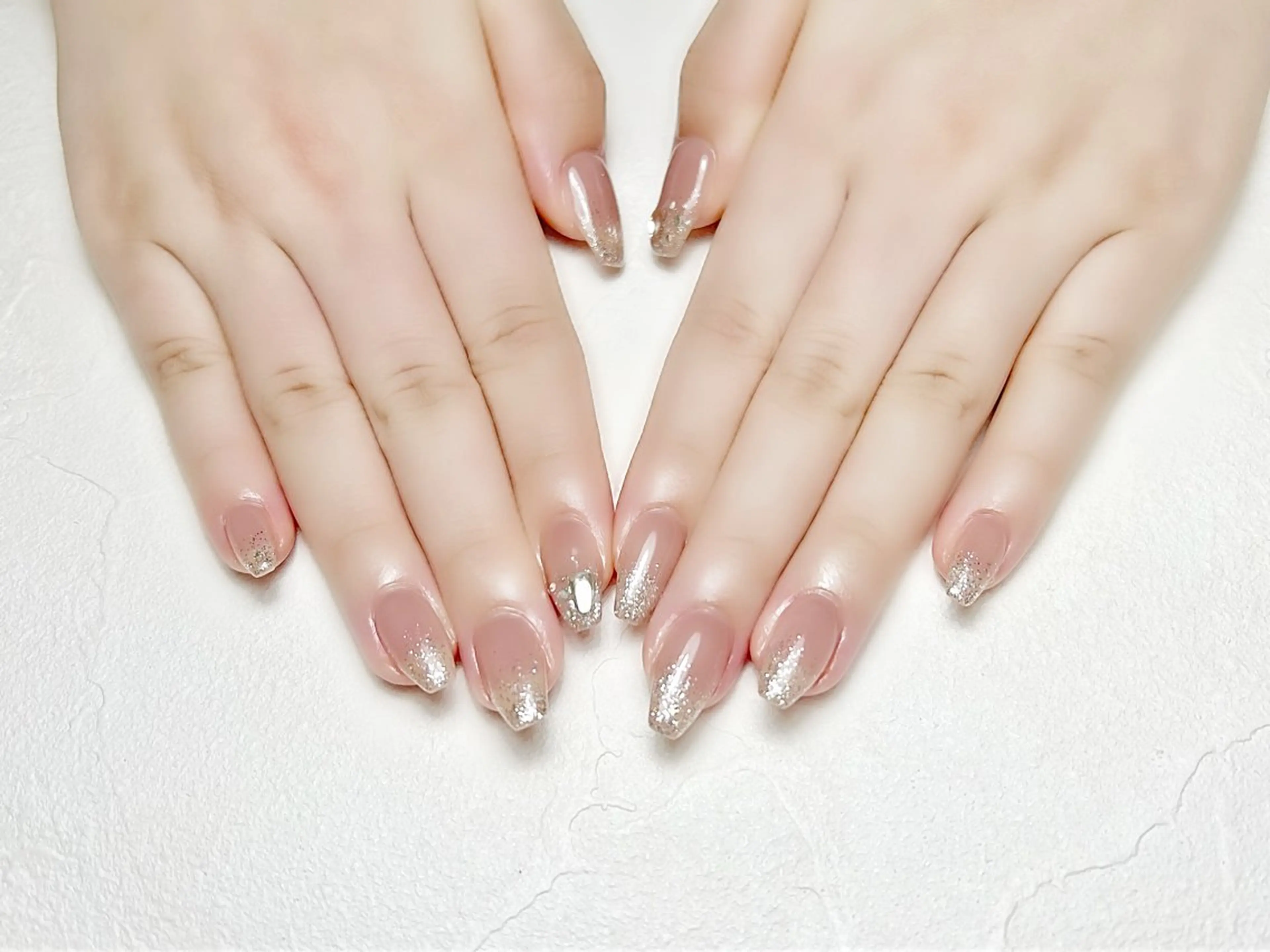 ネイル アートネイル オフィスネイル ワンカラーネイル 夏ネイル rouse nail RISATOのネイルデザイン