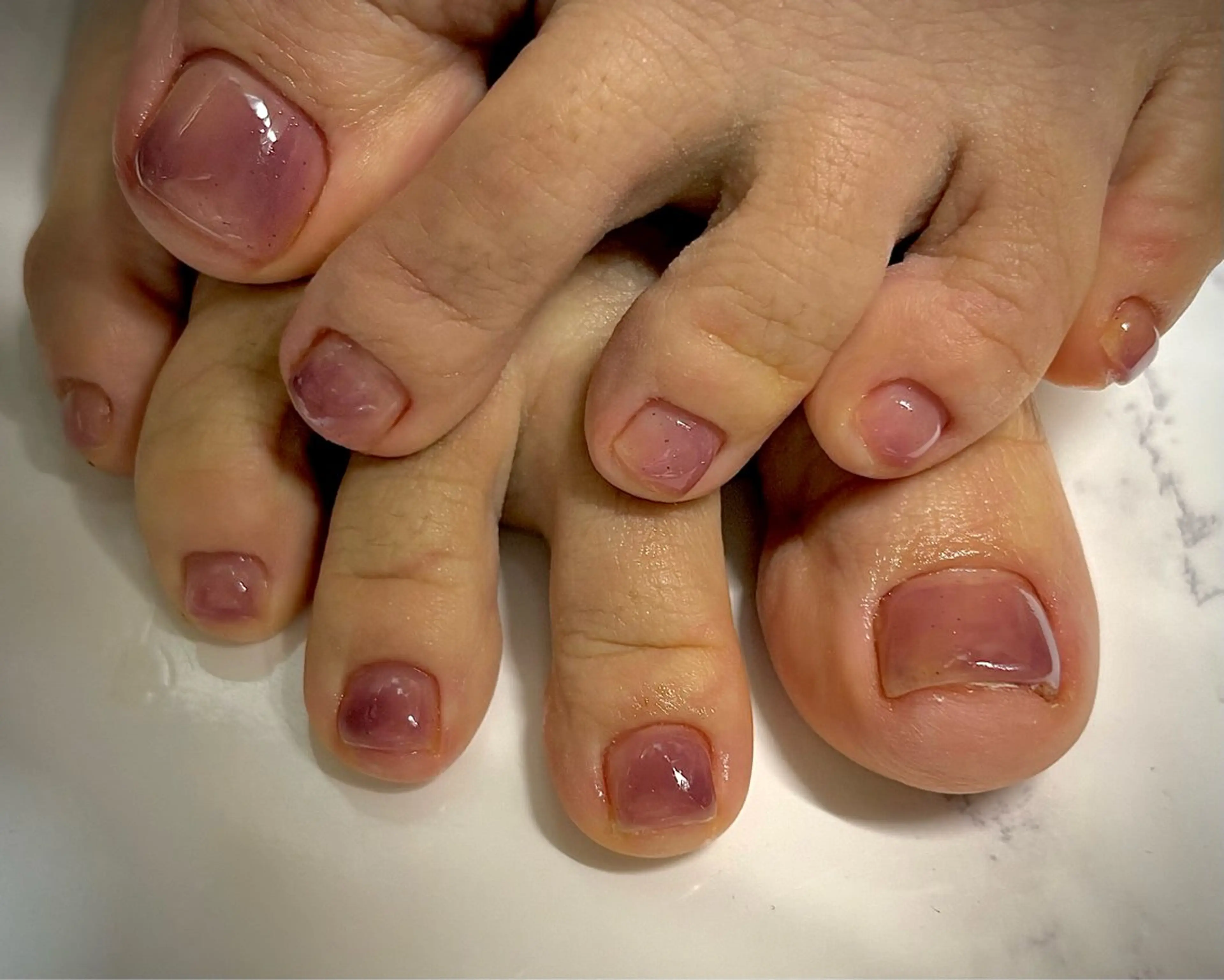 ネイル フットネイル one nailsalonのネイルデザイン