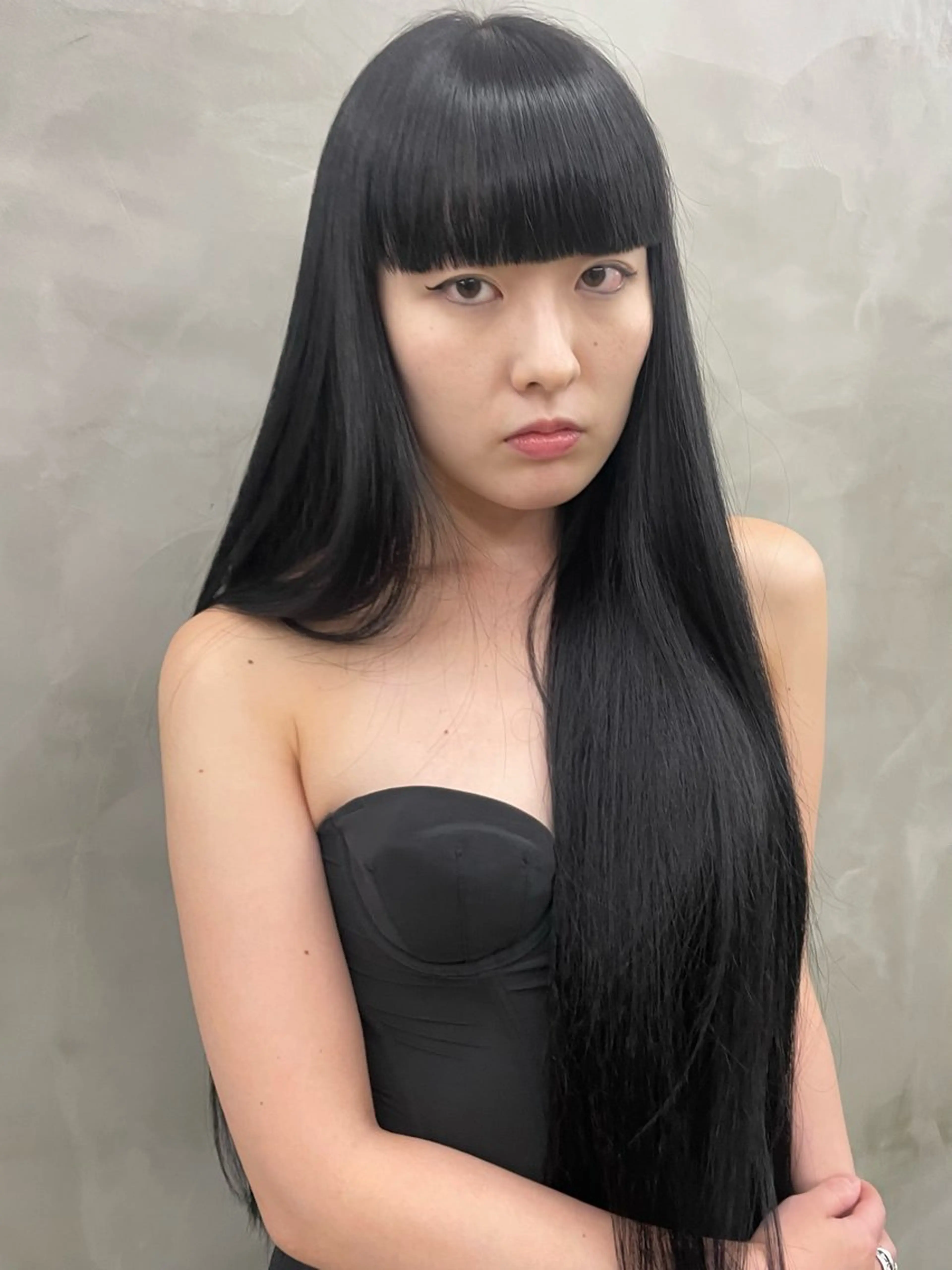 ロング ハイライト 髪質改善 レイヤーカット ロング トリートメント ヘアカラー レディースカラー✨ urara渋谷のヘアスタイル