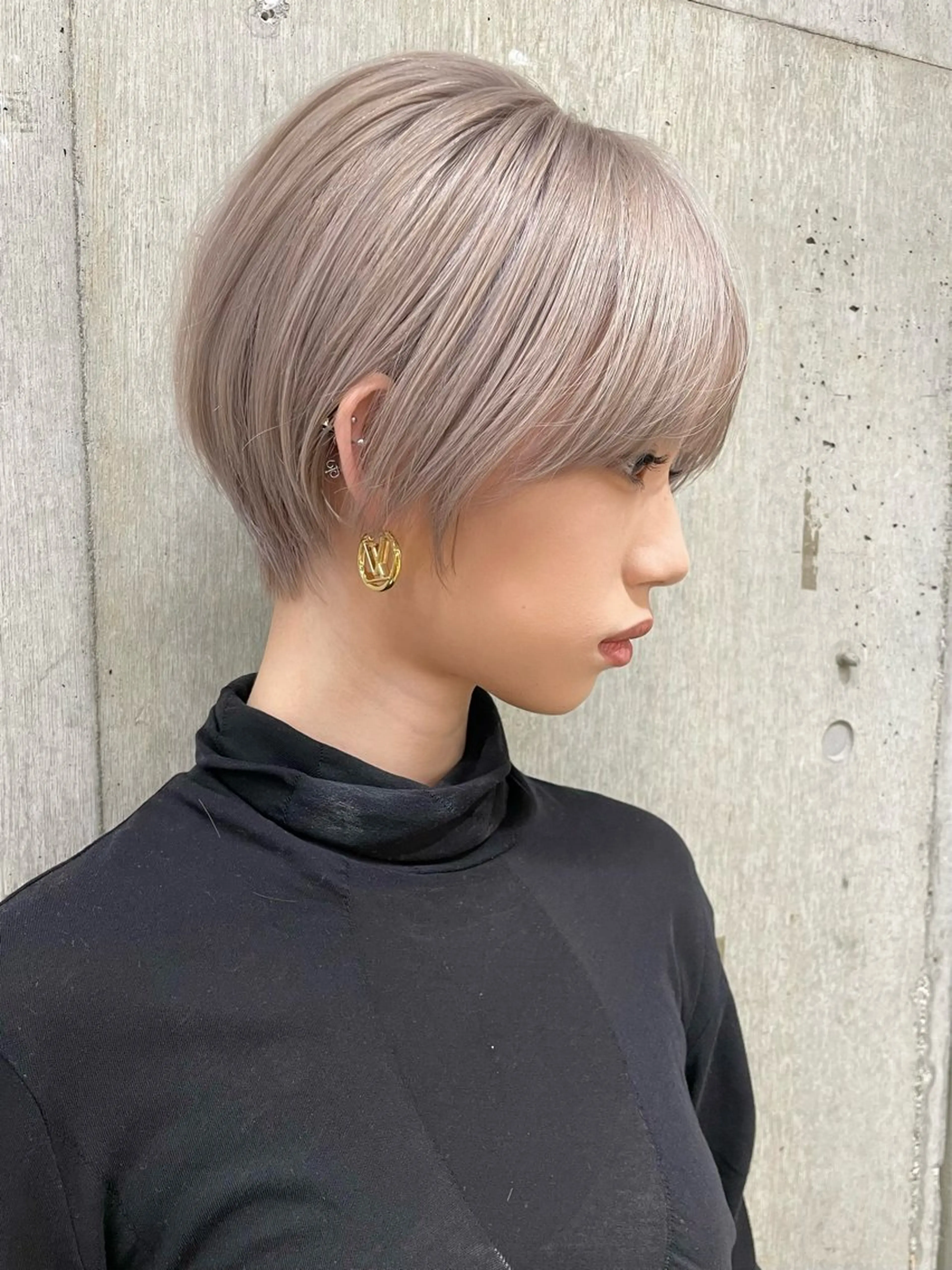 ショート 🐯ミルクティーベー ジュ/大雅🐯のヘアスタイル