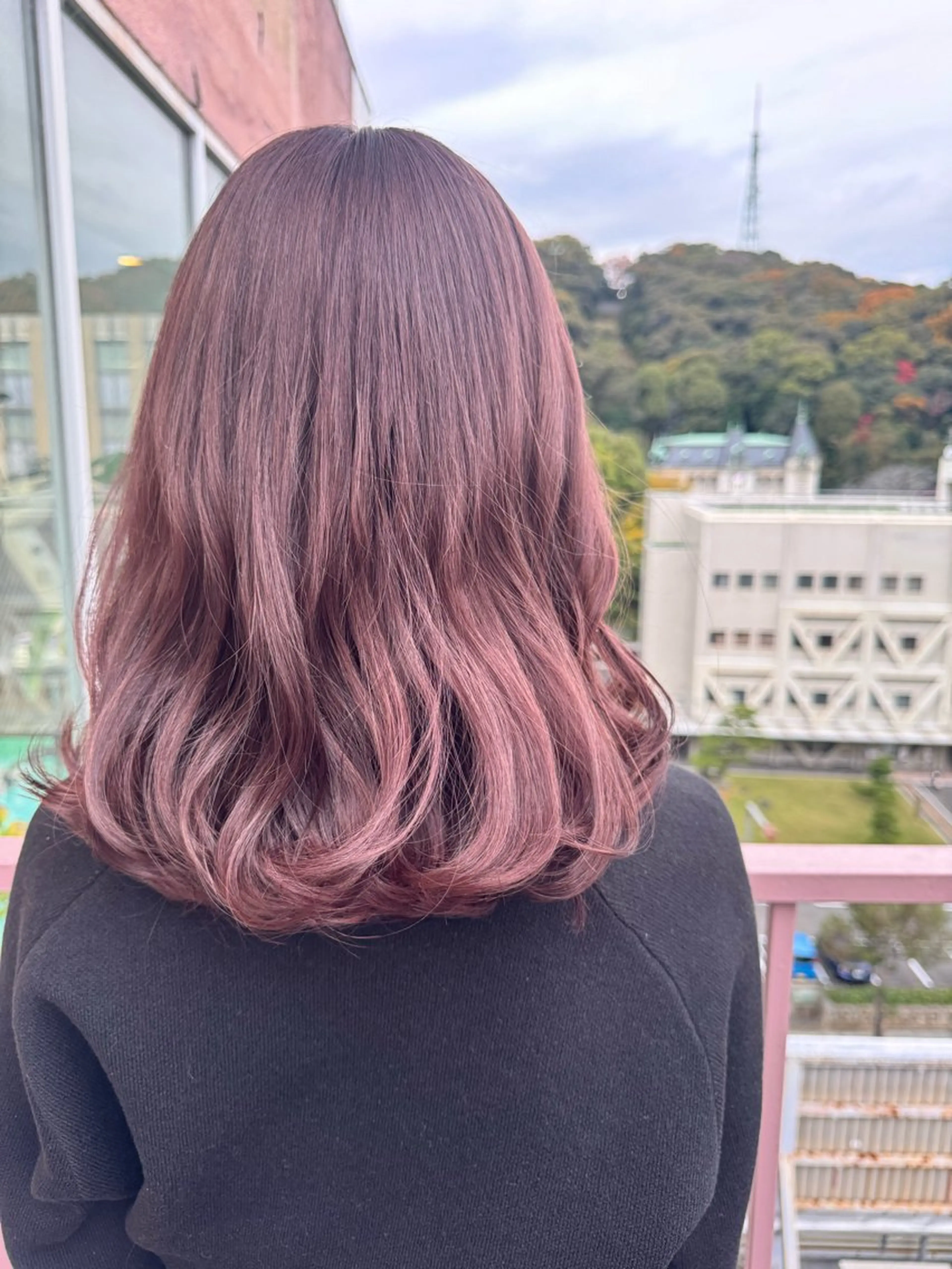 セミロング カラー ブラウンカラー ピンクカラー ピンクブラウン ヘアカラー Viage （ビアージュ）のヘアスタイル