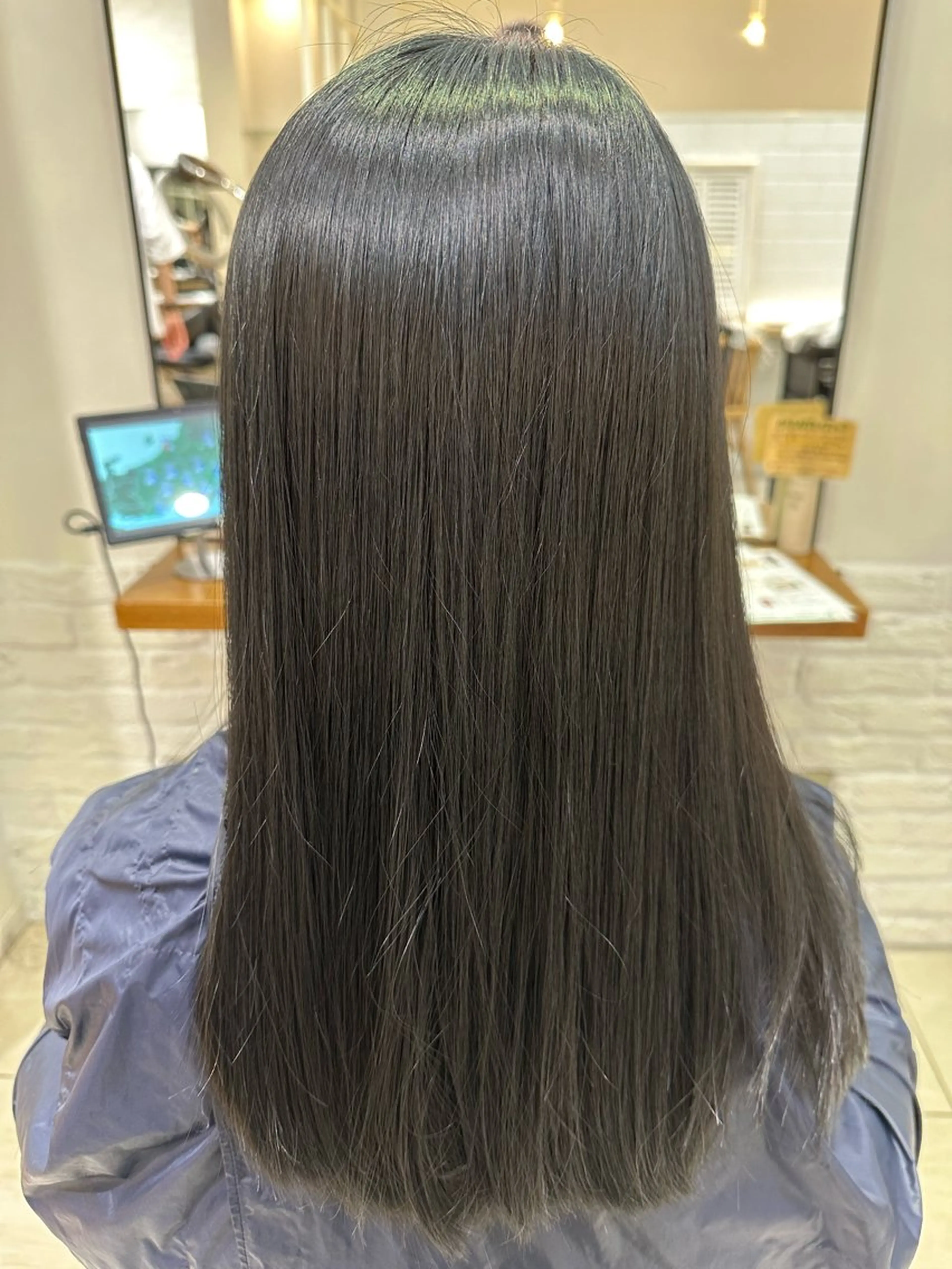 ロング 縮毛矯正 久後清斗 クゴサヤトのヘアスタイル