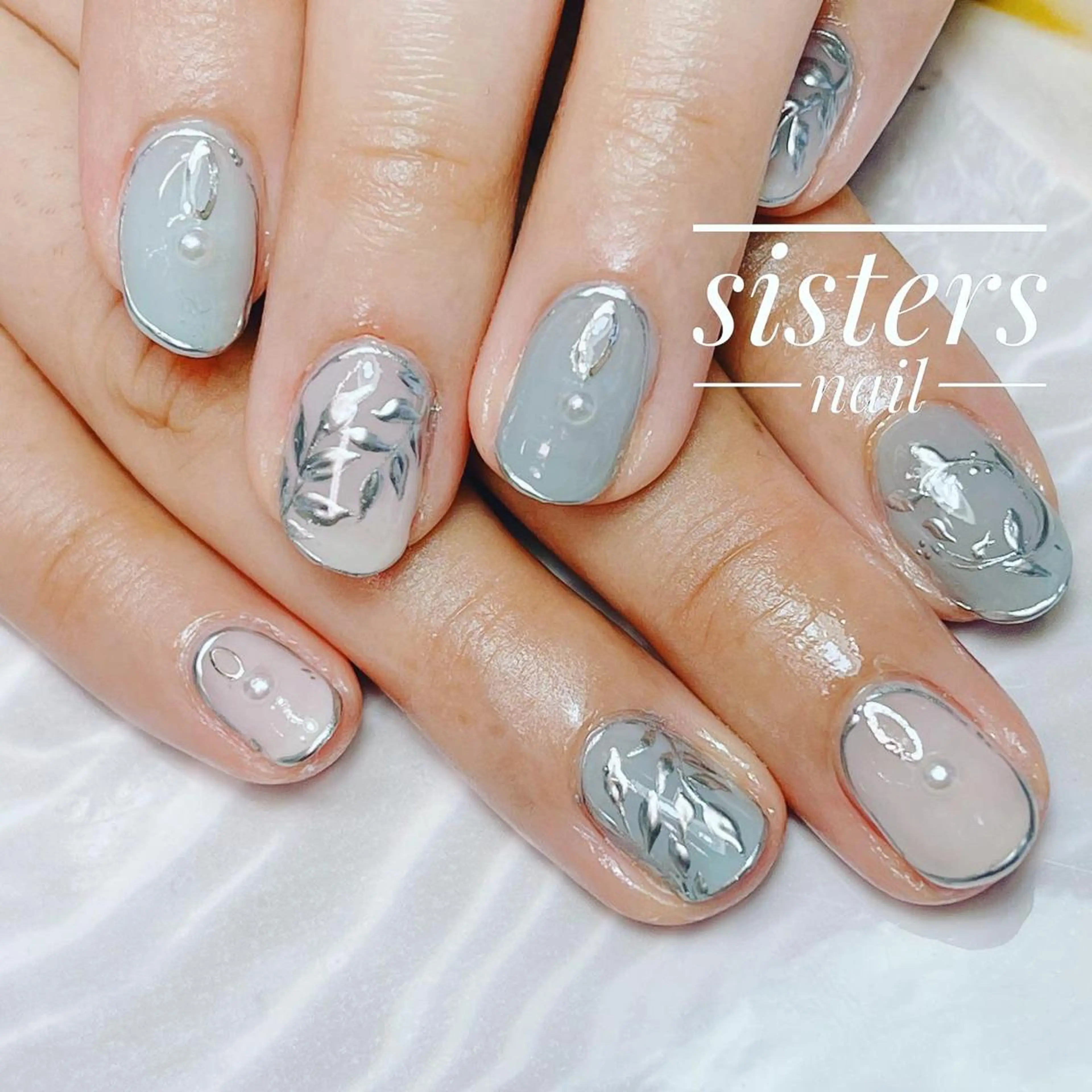 ネイル アートネイル ブルー シルバー 夏ネイル sisters nail.fのネイルデザイン