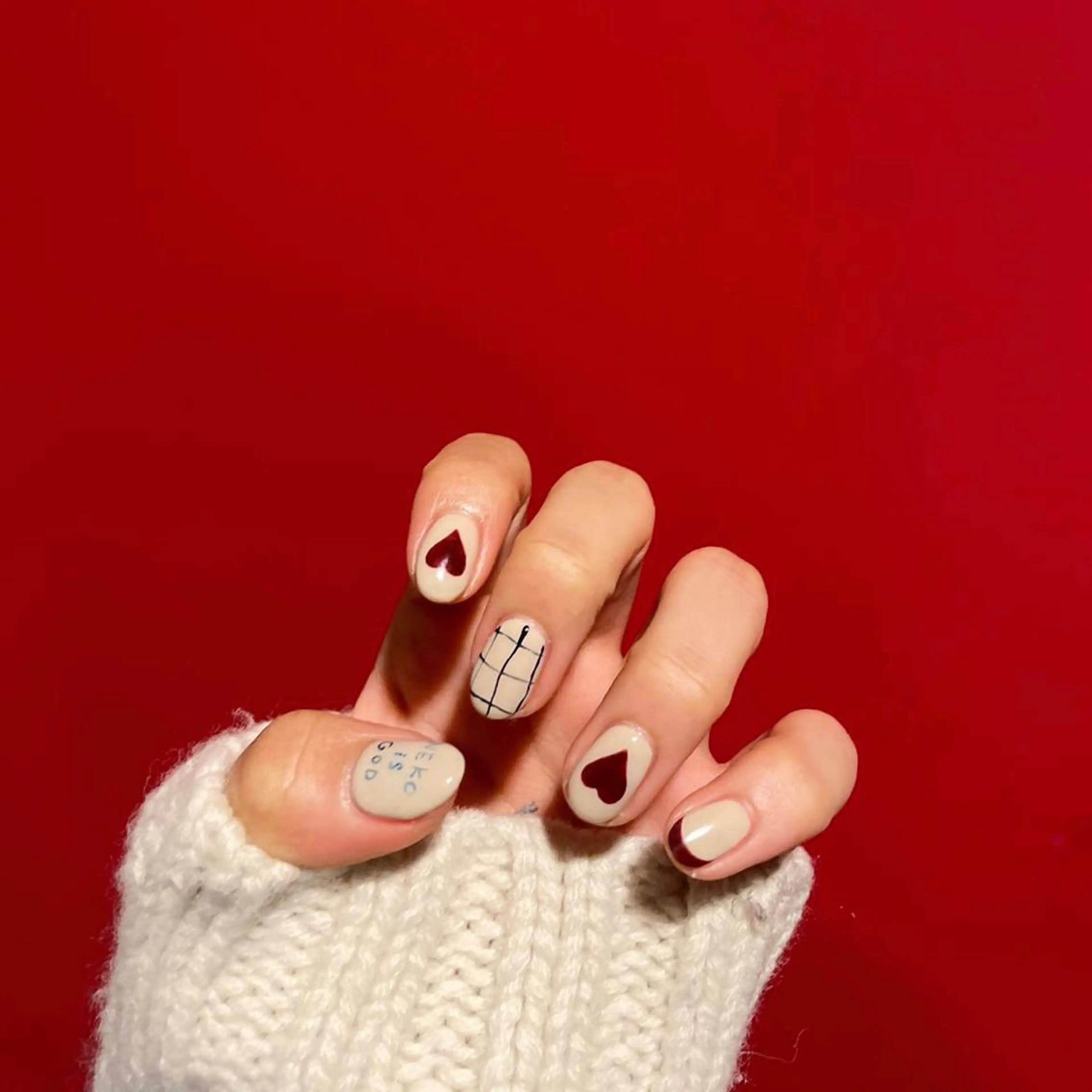 ネイル 持ち込み ハンドネイル Trico Antique所属・岩本 杏のネイルデザイン