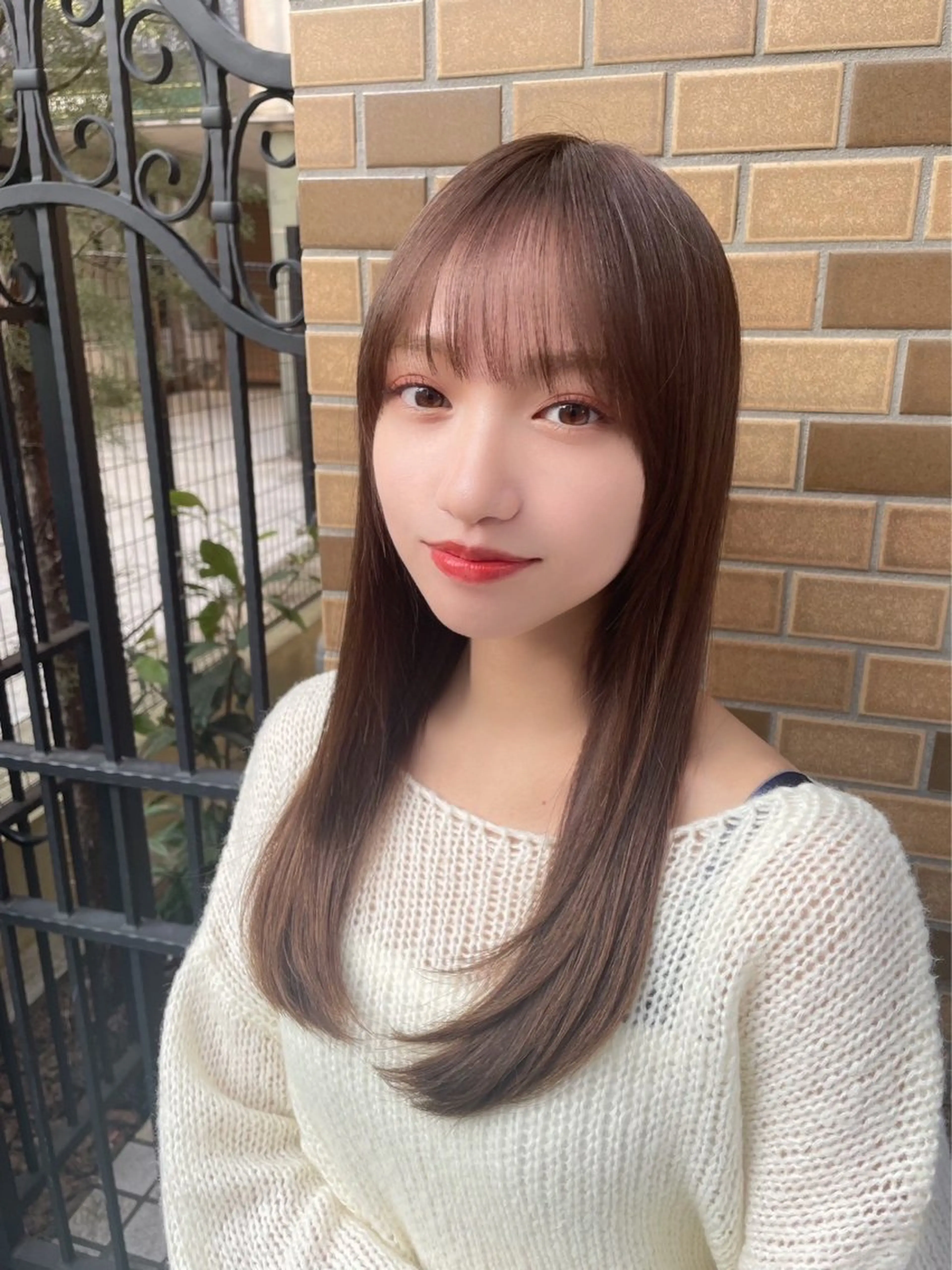 ロング カラー 宇田川 結菜のヘアスタイル