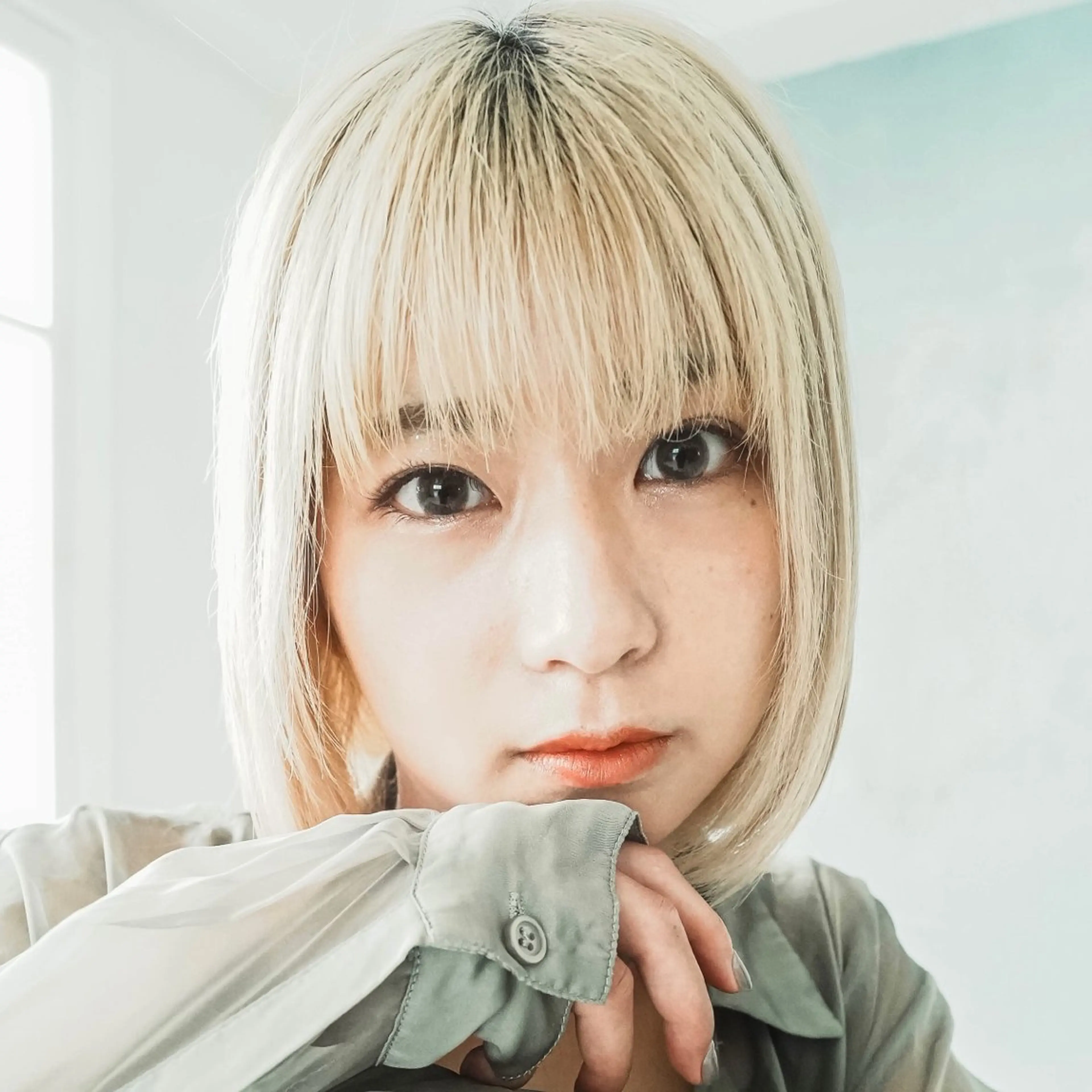 【🎉1日でハイトーンヘアー⭐️】ダブルカラー(ブリーチ2回)+カット+艶トリートメントの写真