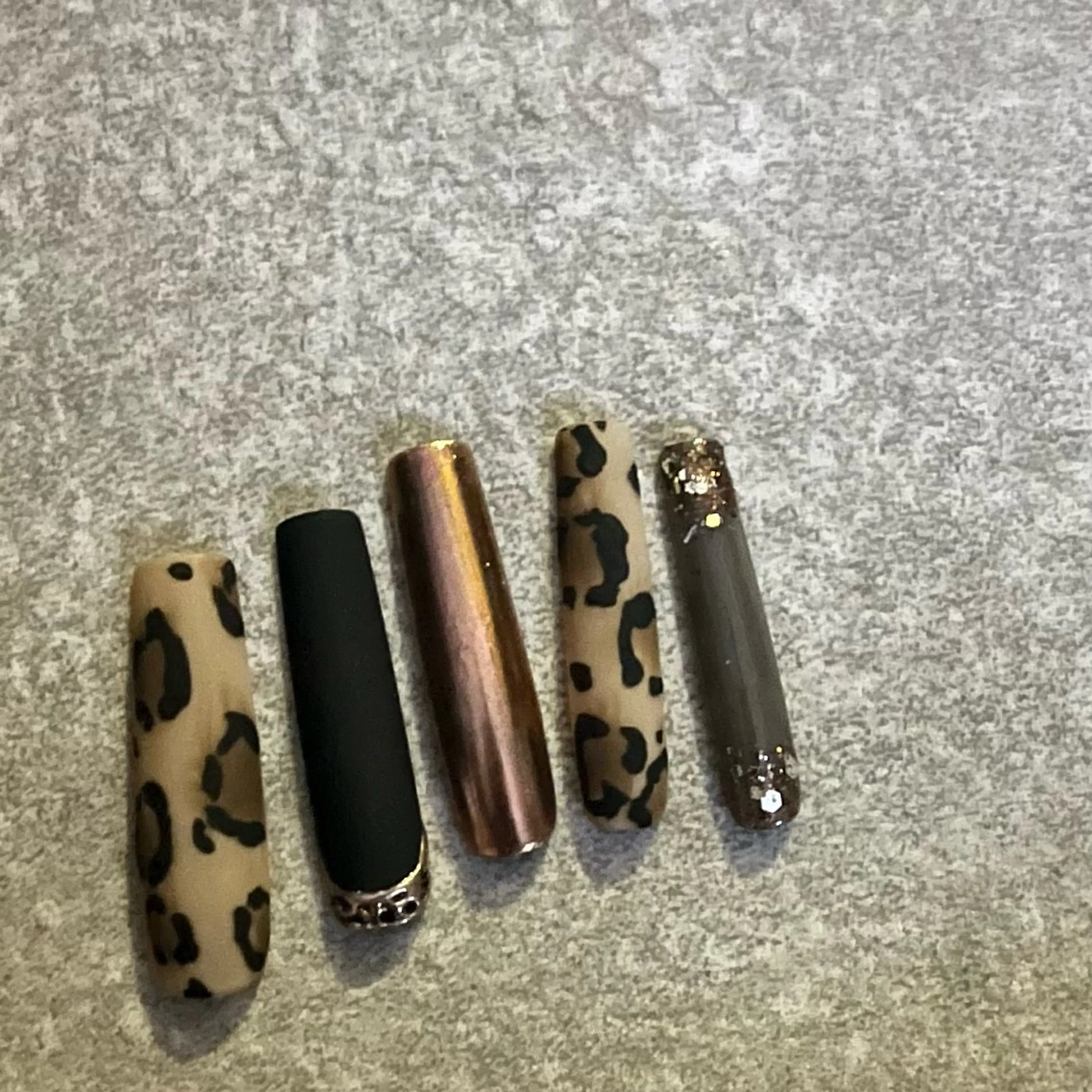 ネイル 城東区ネイルサロン carpediemのネイルデザイン