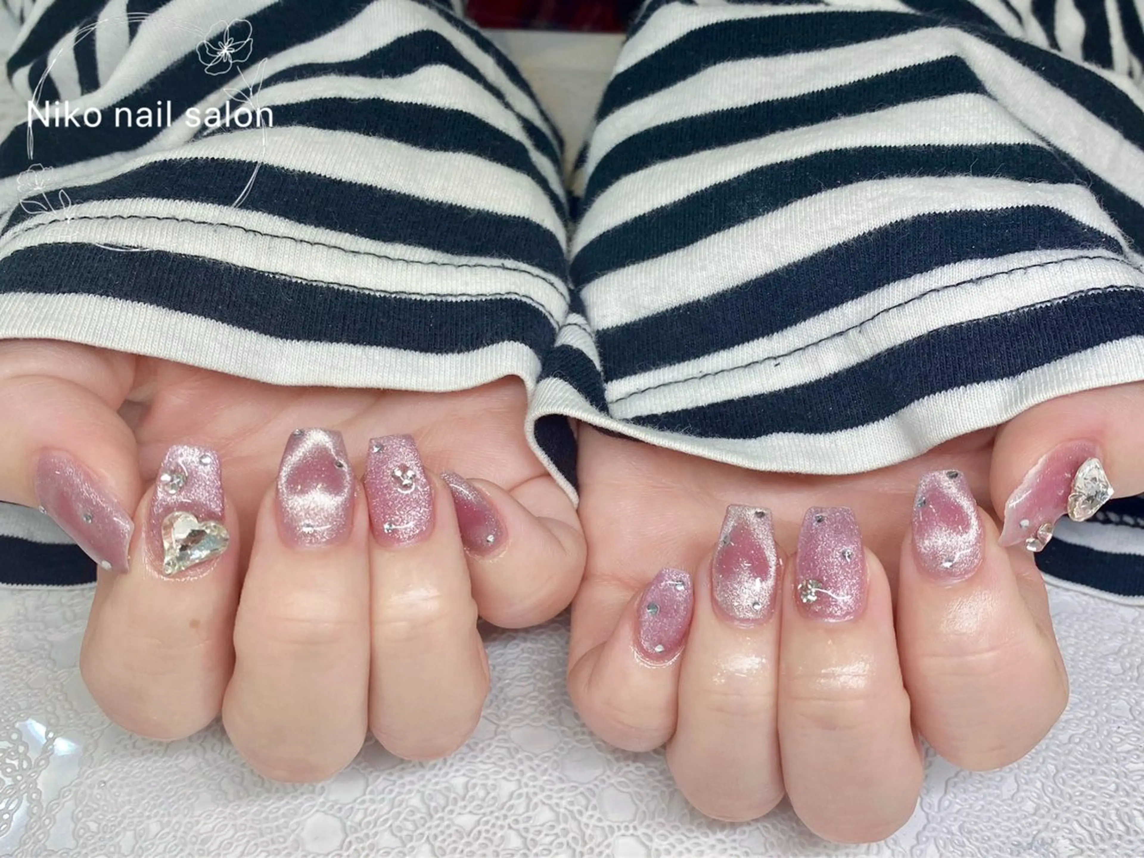 ネイル チークネイル 長さ出し フットネイル フレンチネイル ジェルネイル Niko 星星のネイルデザイン