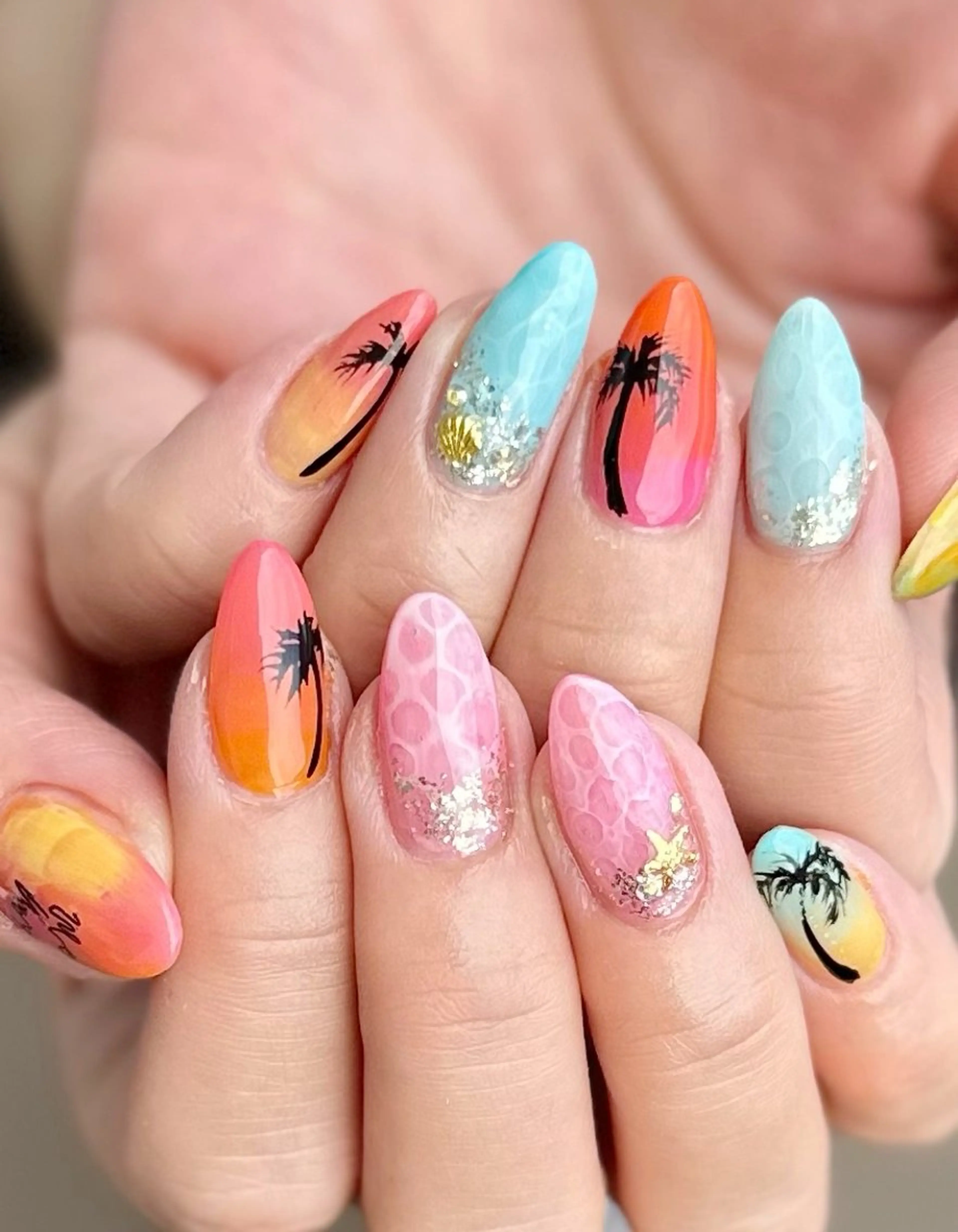 ネイル 新山 聖のネイルデザイン