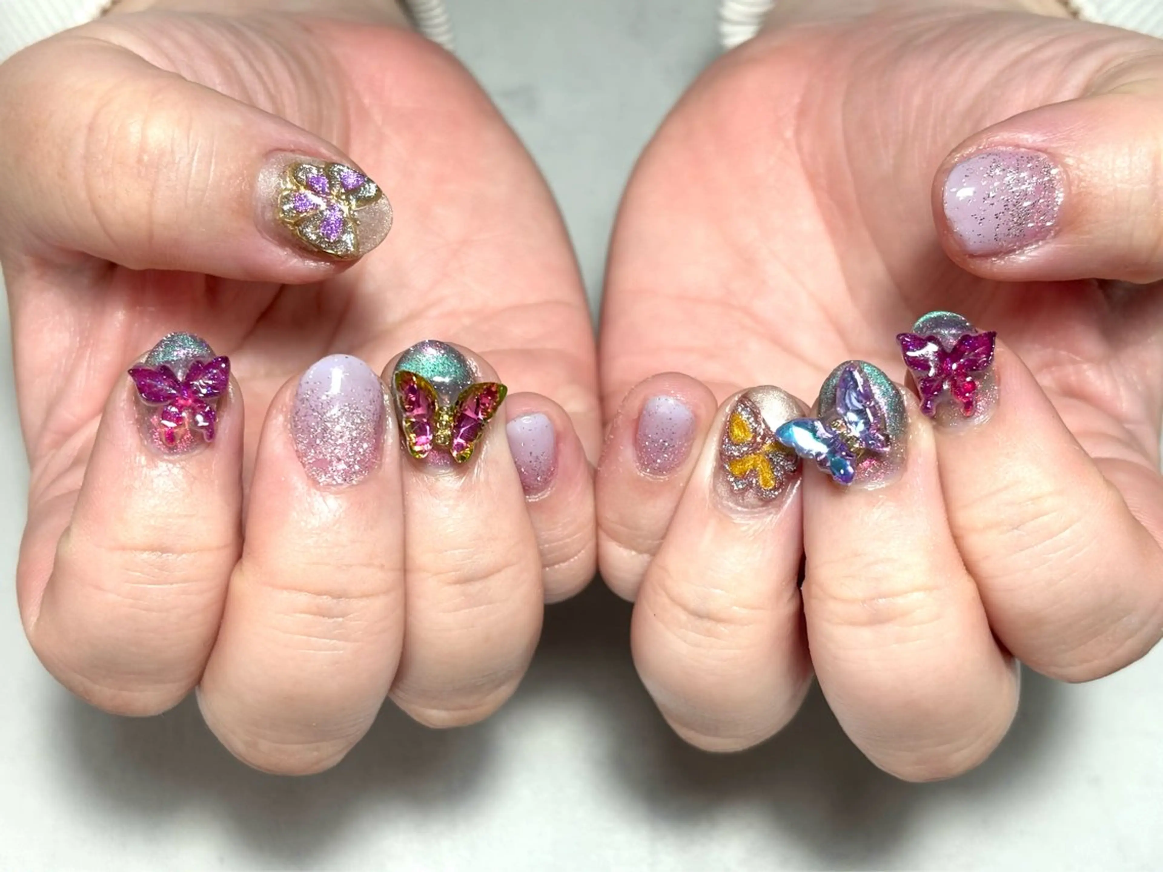 ネイル Nail&Spa SeaGlass所属・SeaGlass tomoのネイルデザイン