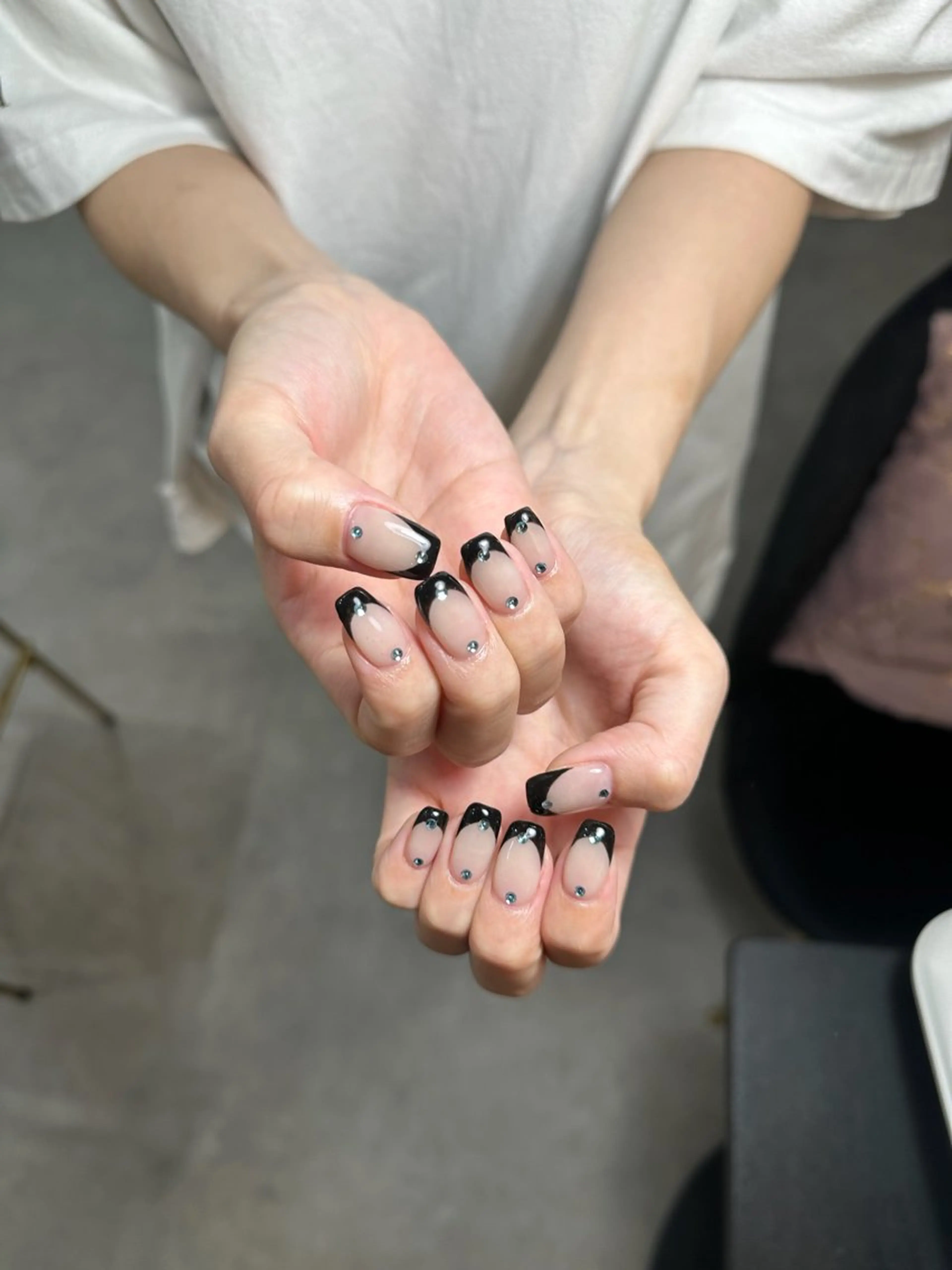 ネイル ATELIERHARLOW所属・nailist MOEのネイルデザイン