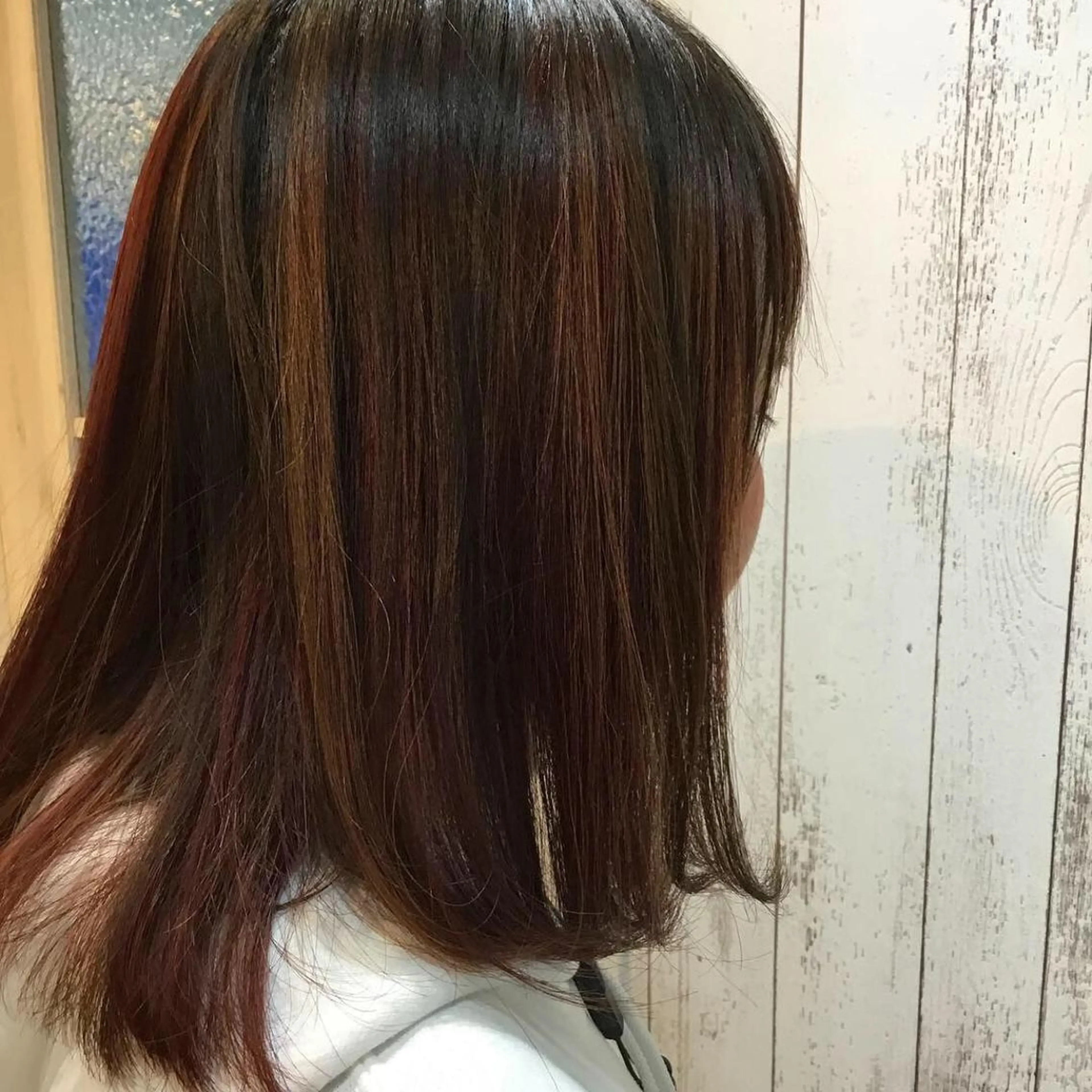 ミディアム カラー 金崎 新吾のヘアスタイル