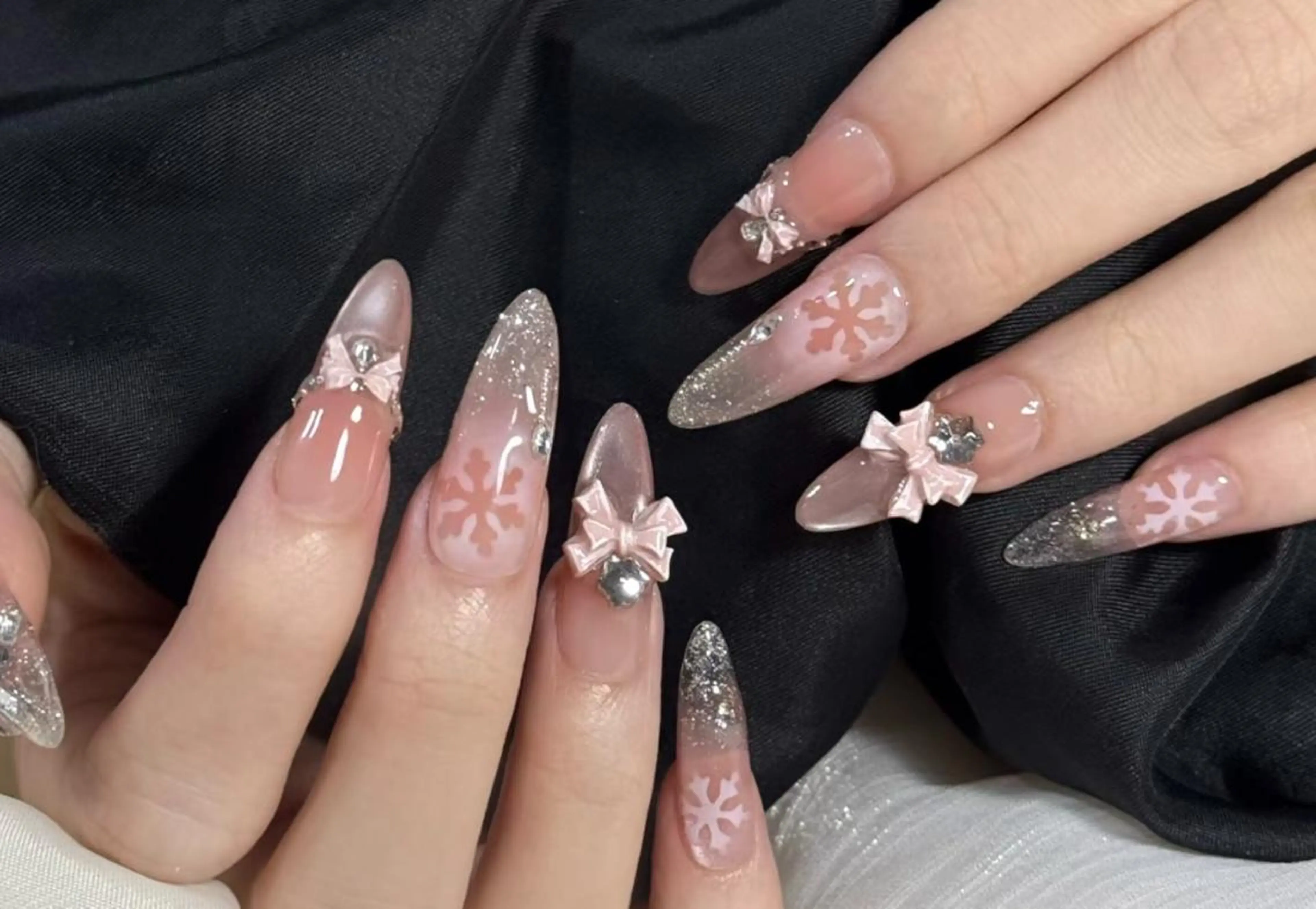 ネイル ハンドネイル Pure&Rich Nailのネイルデザイン