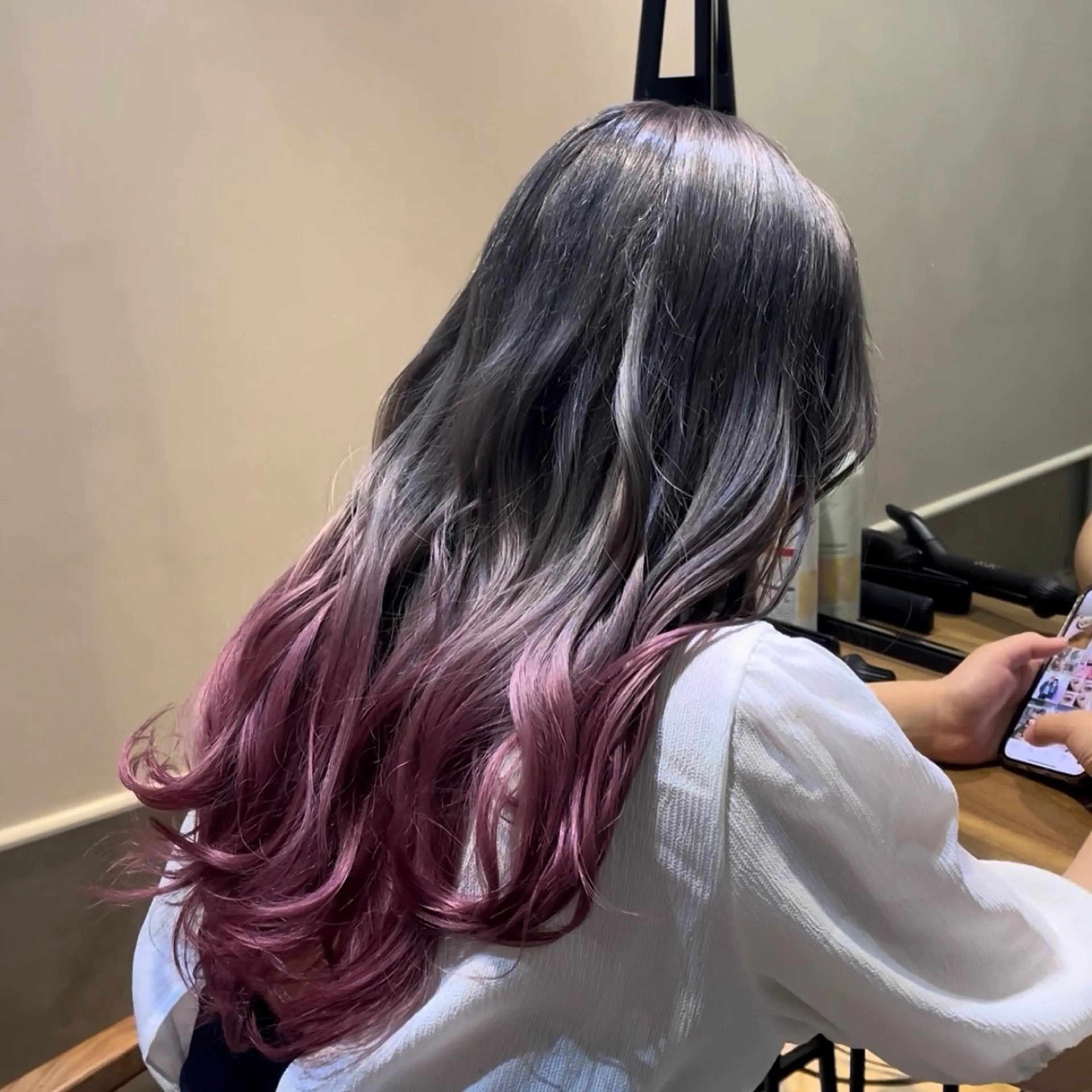 ロング カラー ブリーチ 透明感カラー ダブルカラー グラデーションカラー グレージュ ⚜️ブリーチ× 透明感✨Hayatoのヘアスタイル