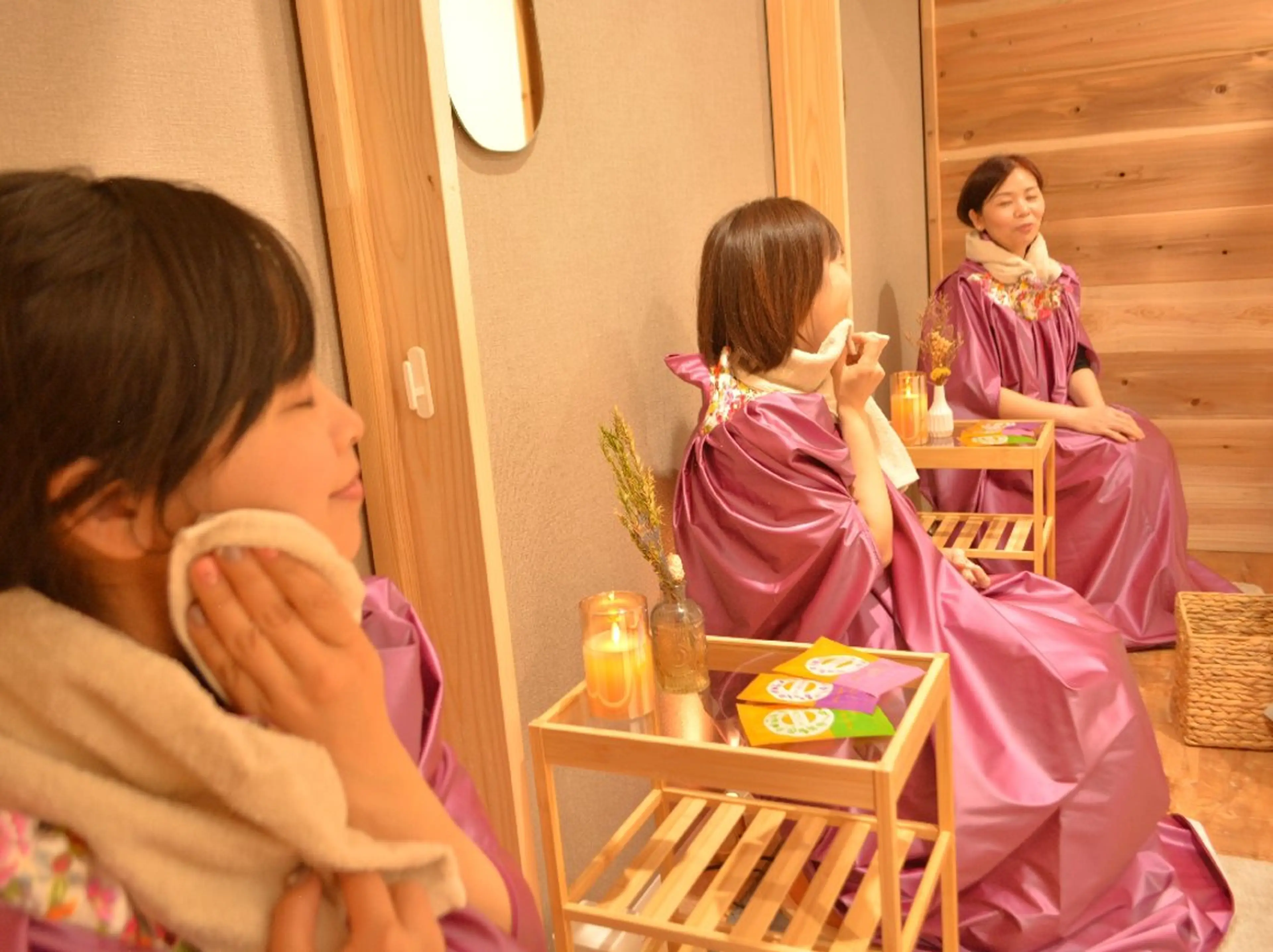 黄土よもぎ蒸し+1°C所属・黄土よもぎ蒸し +1°Cのエステ・リラクイメージ