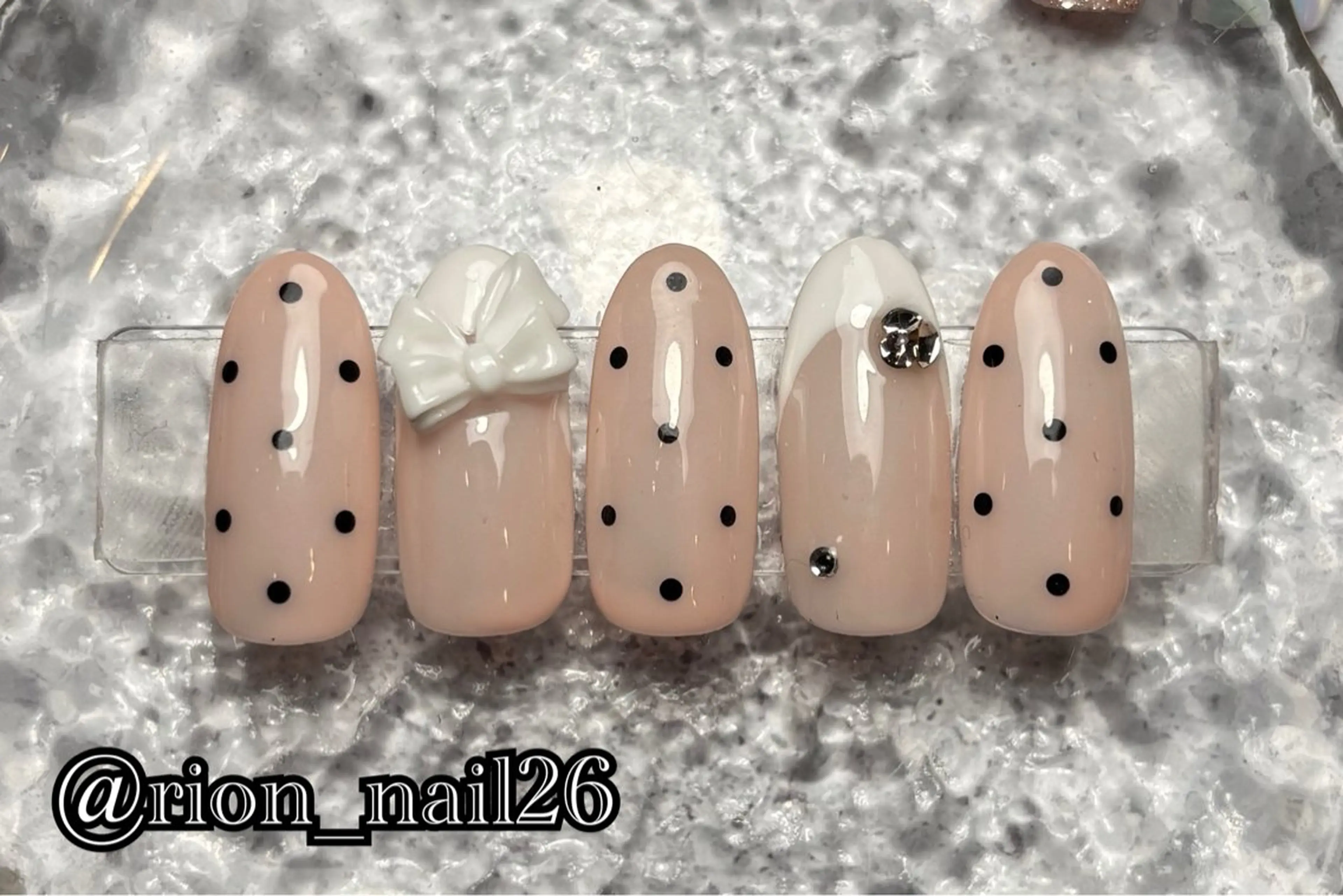 ネイル Juni nail所属・S. Rionのネイルデザイン