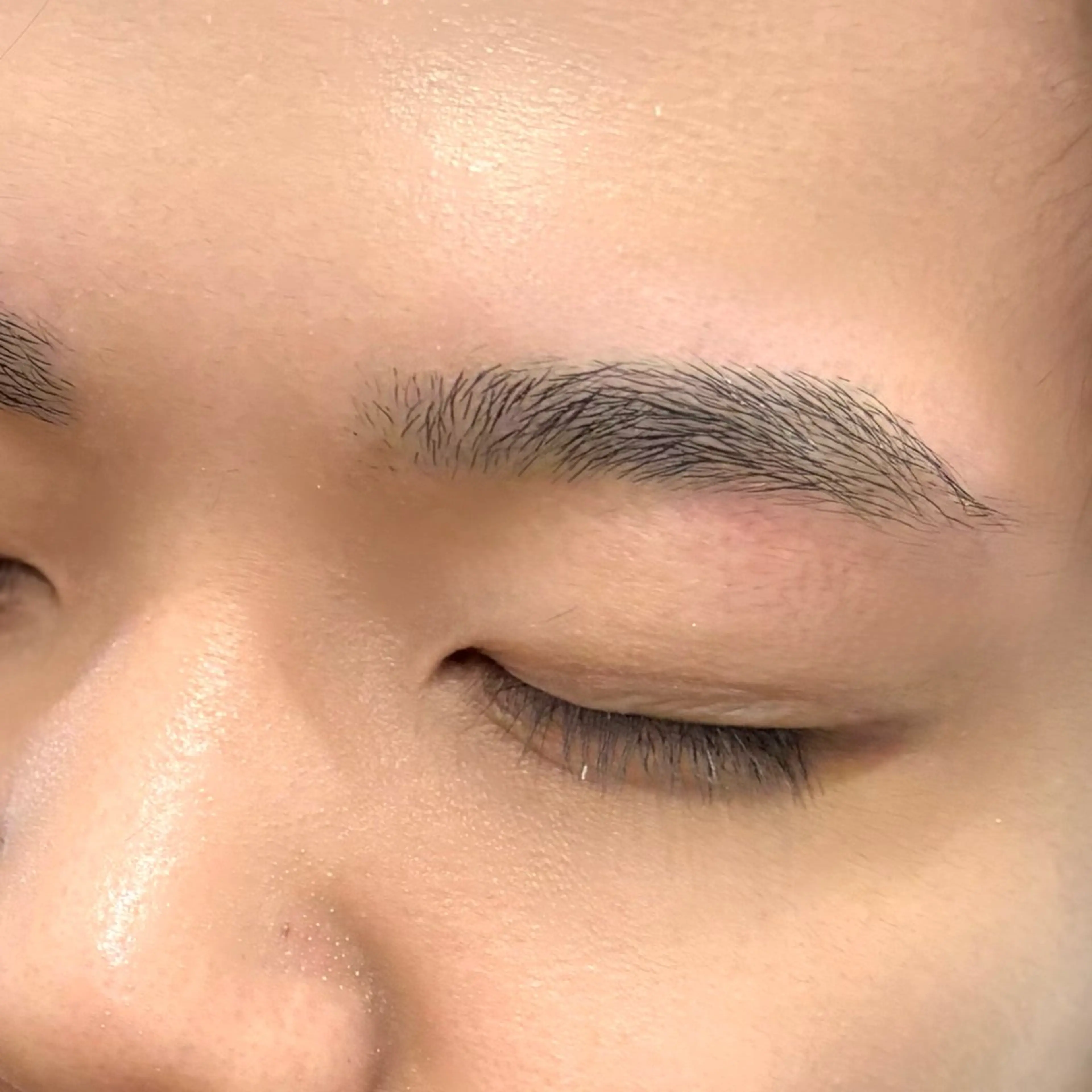 メンズ アイブロウ 〖Niko〗 namiの眉毛・アイブロウイメージ