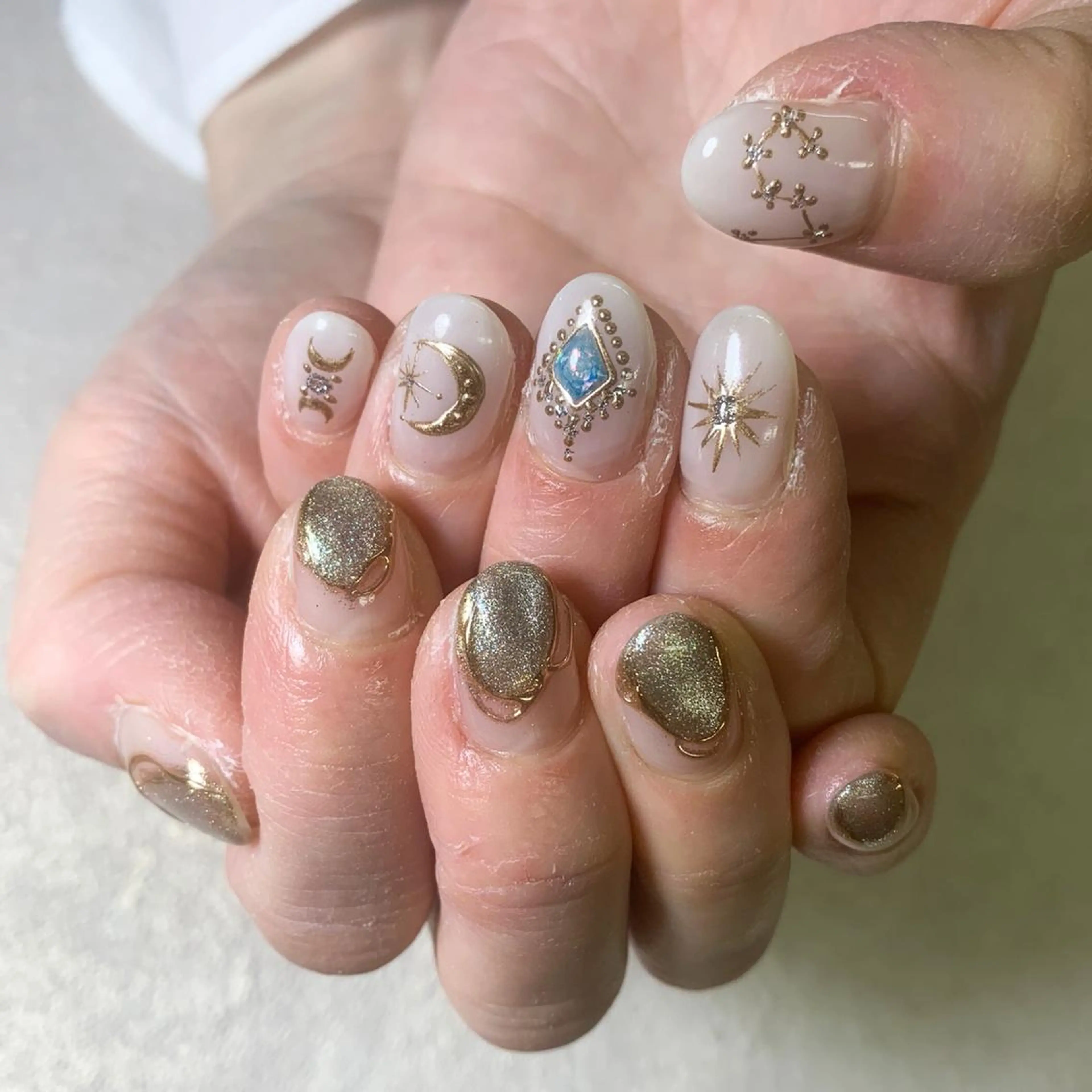 ネイル ハンドネイル atelier　FIORITURA所属・FIORITURA aiのネイルデザイン