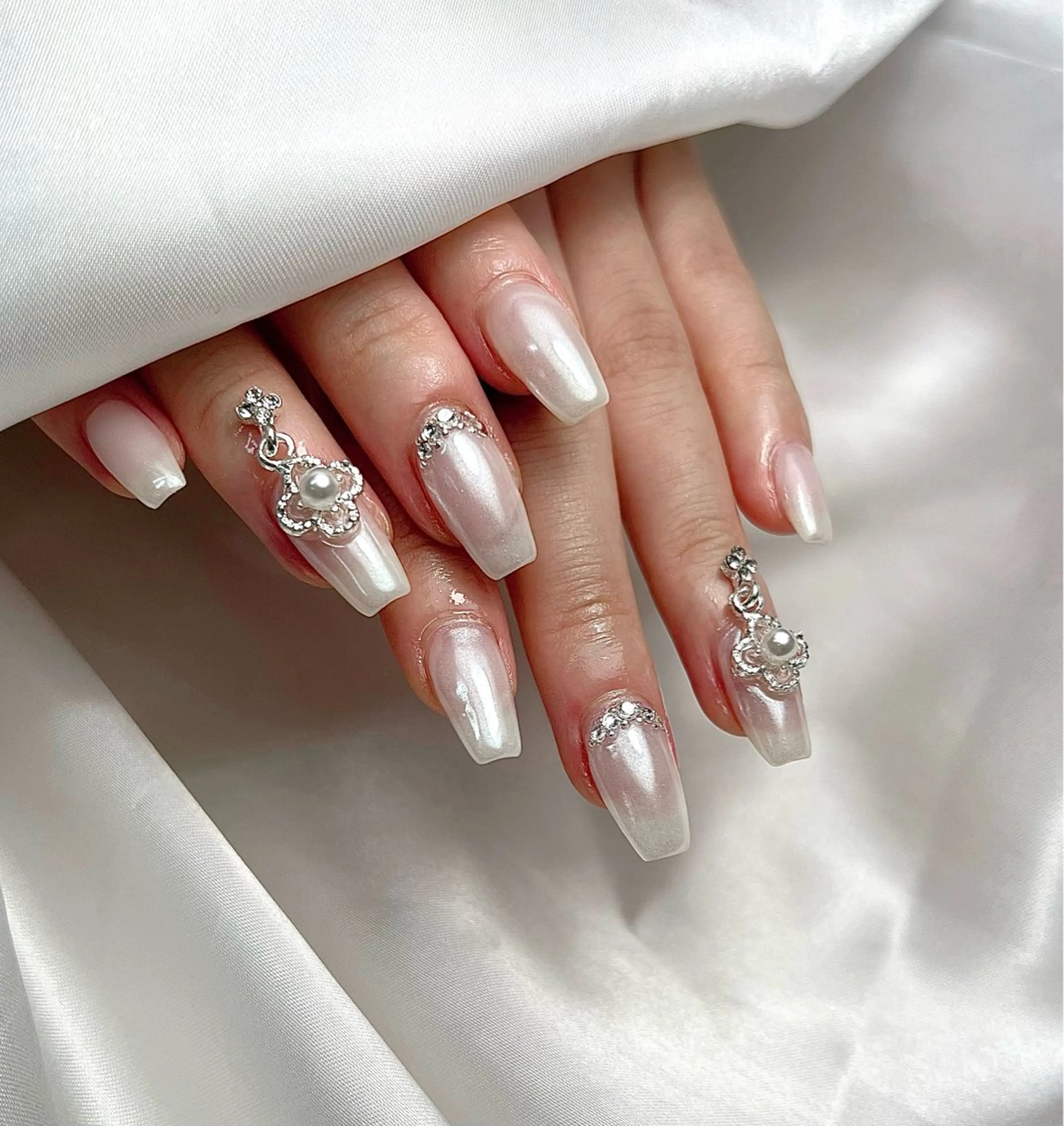 ネイル ハンドネイル Lino+ ネイル&よもぎ蒸しのネイルデザイン