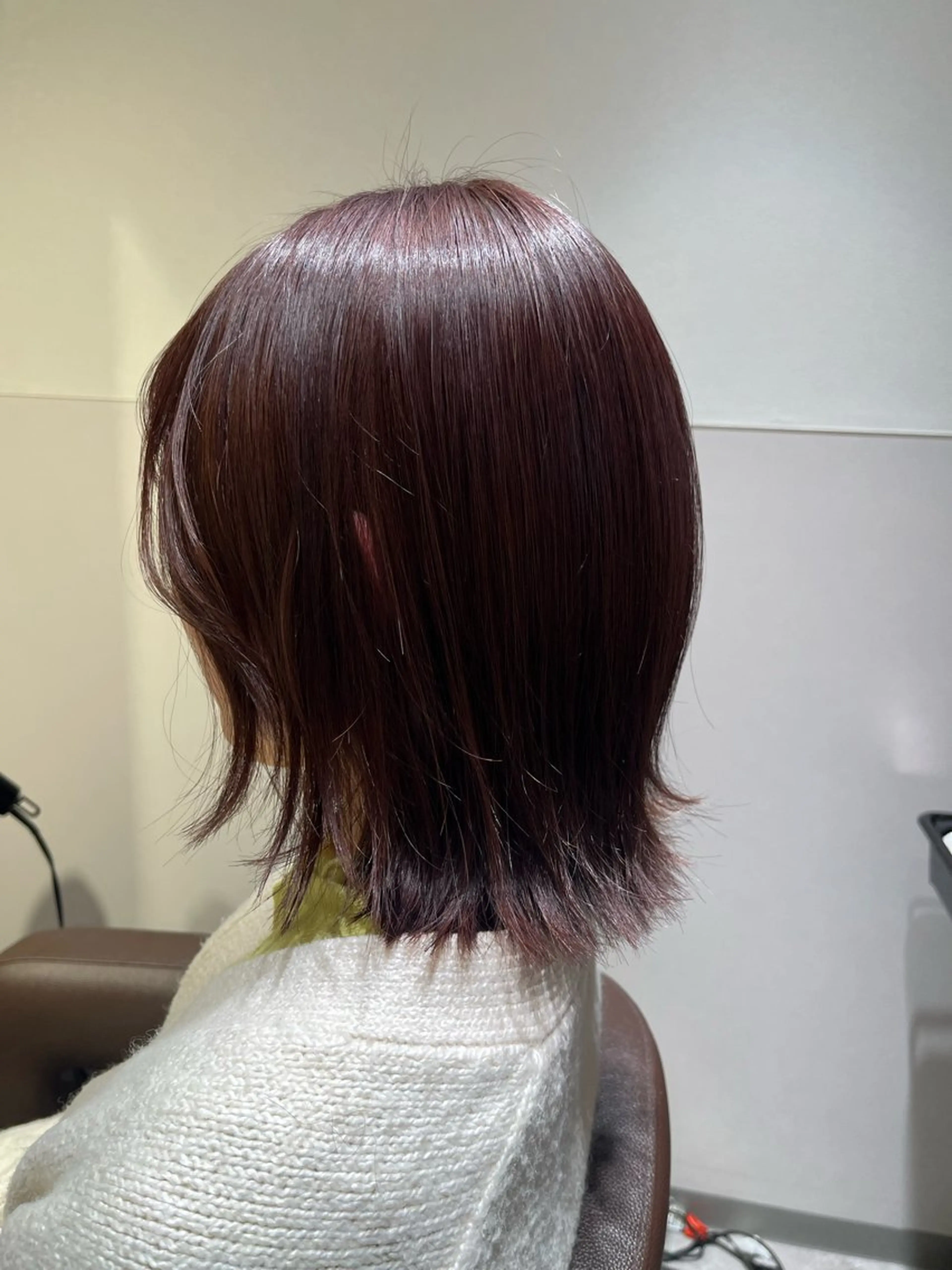 ミディアム カット ヘアカラー トリートメント 伊藤 俊平のヘアスタイル