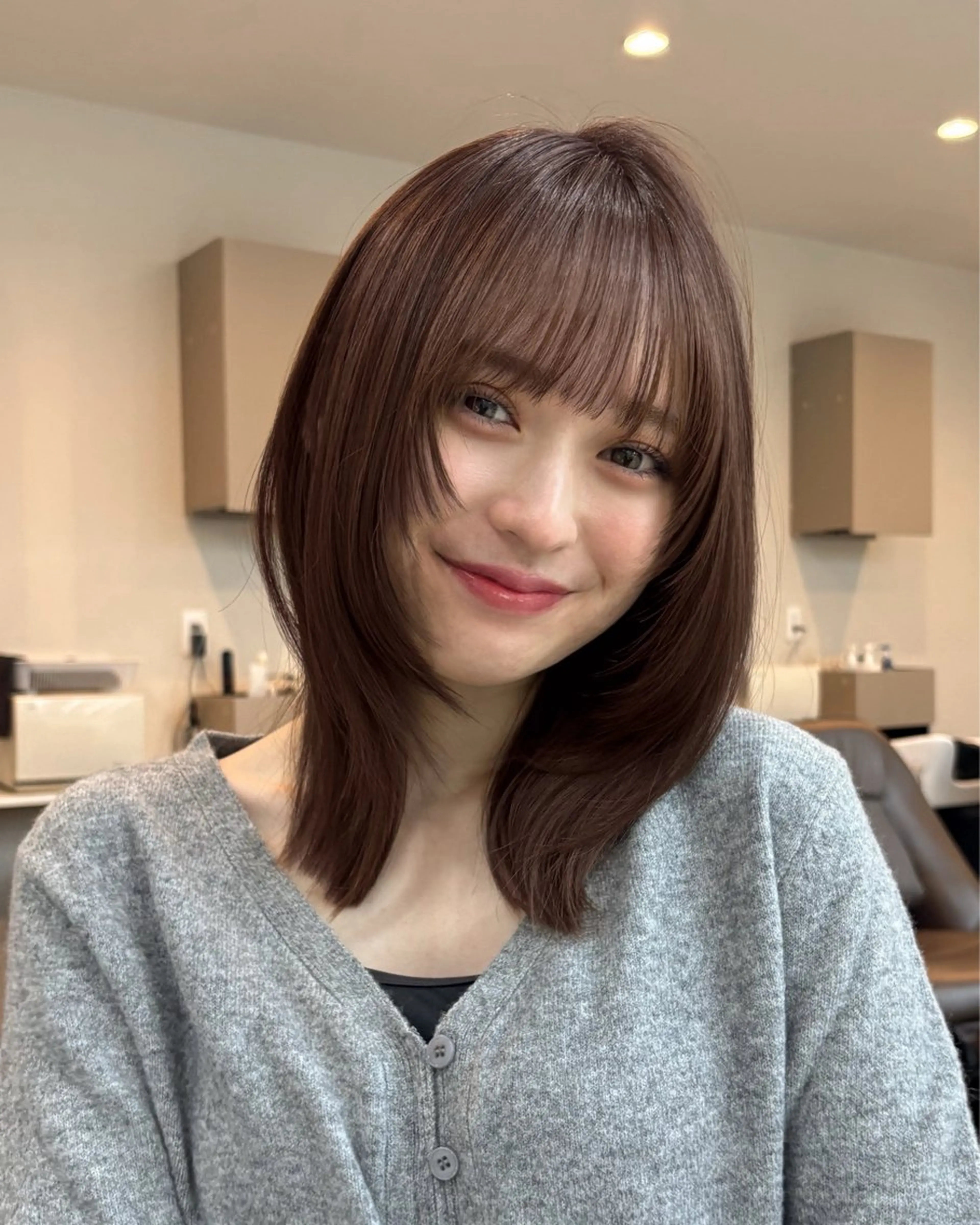 ミディアム カット ヘアカラー トリートメント 後藤 愛美/レイヤーカットのヘアスタイル