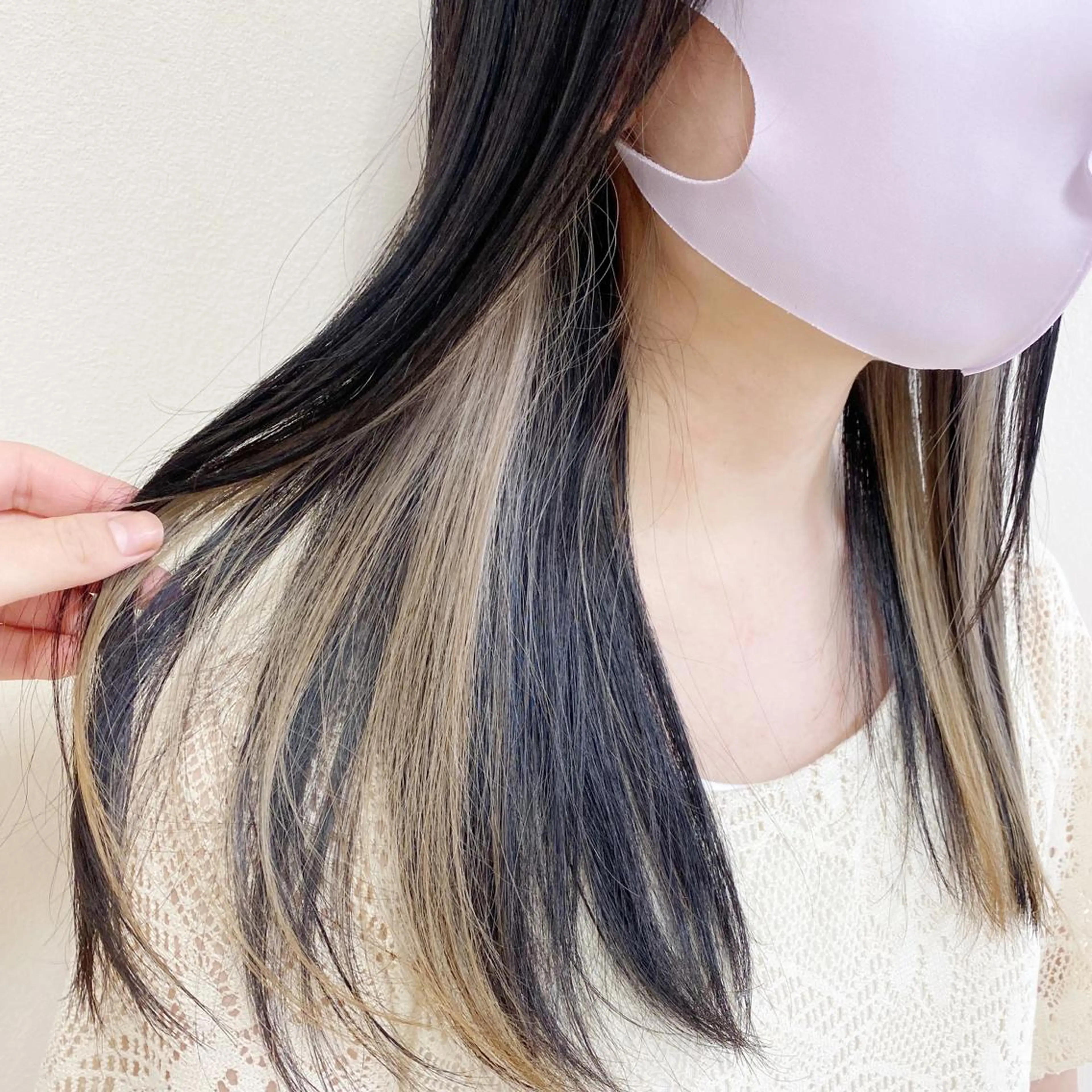 🍒チラッとかわいい🍒イヤリングカラー+無料トリートメント(ブリーチ込、イヤリング部分のみ)の写真