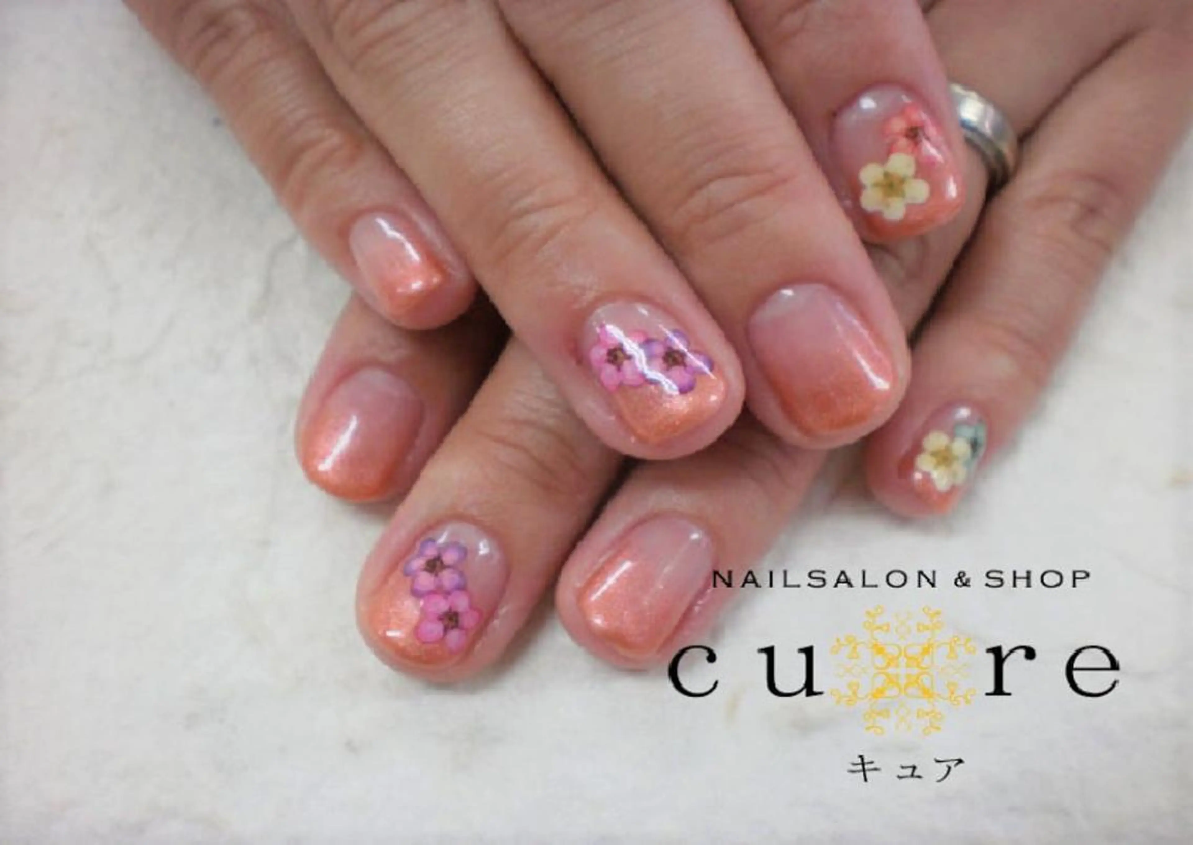 ショート ネイル ネイルサロン Cureのネイルデザイン