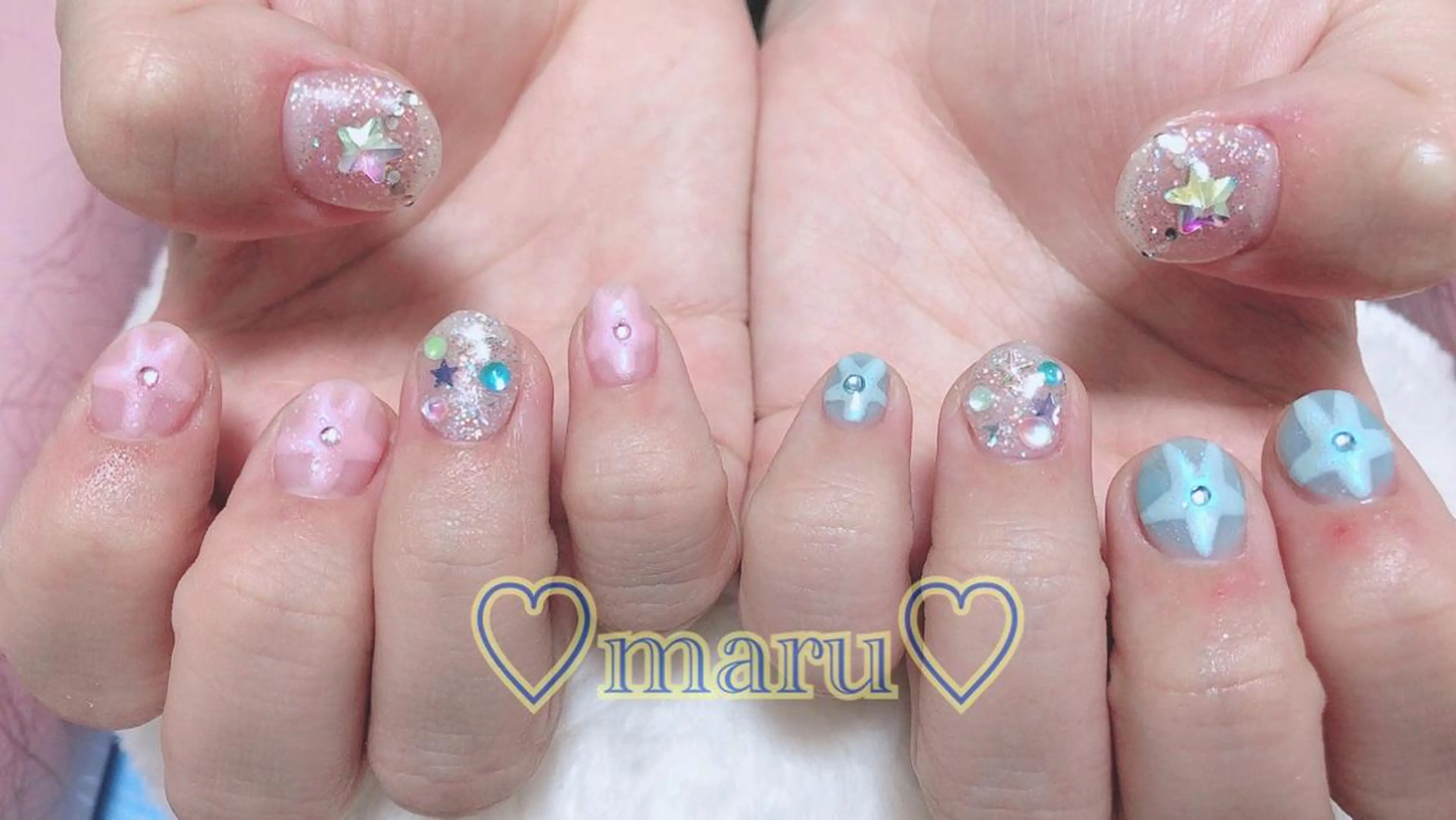 ネイル ハンドネイル フットネイル まるみ ♡のネイルデザイン