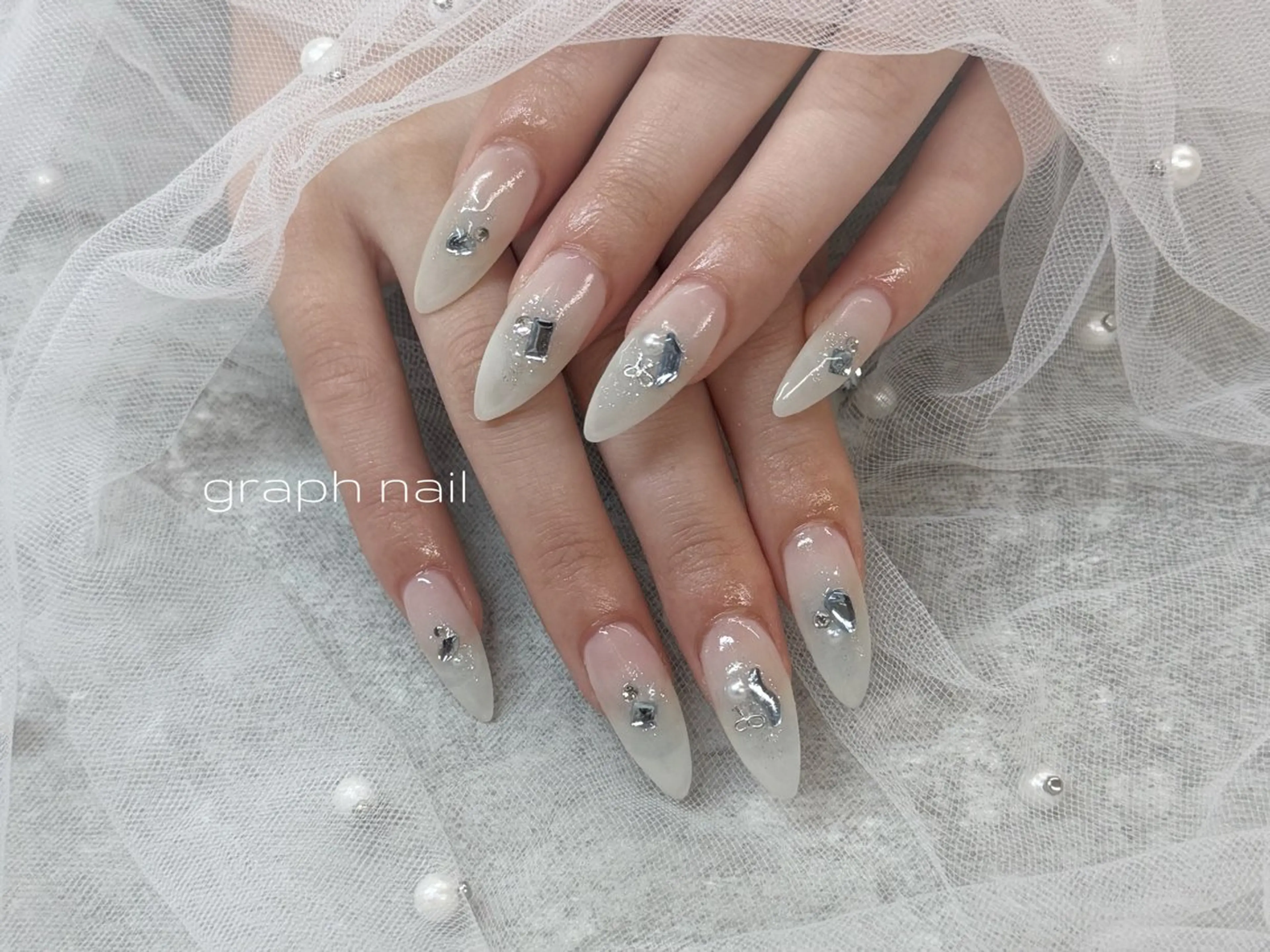 ネイル ハンドネイル graph nail【グラフ ネイル】所属・graphnail‪ ‪‪❤︎‬manaのネイルデザイン