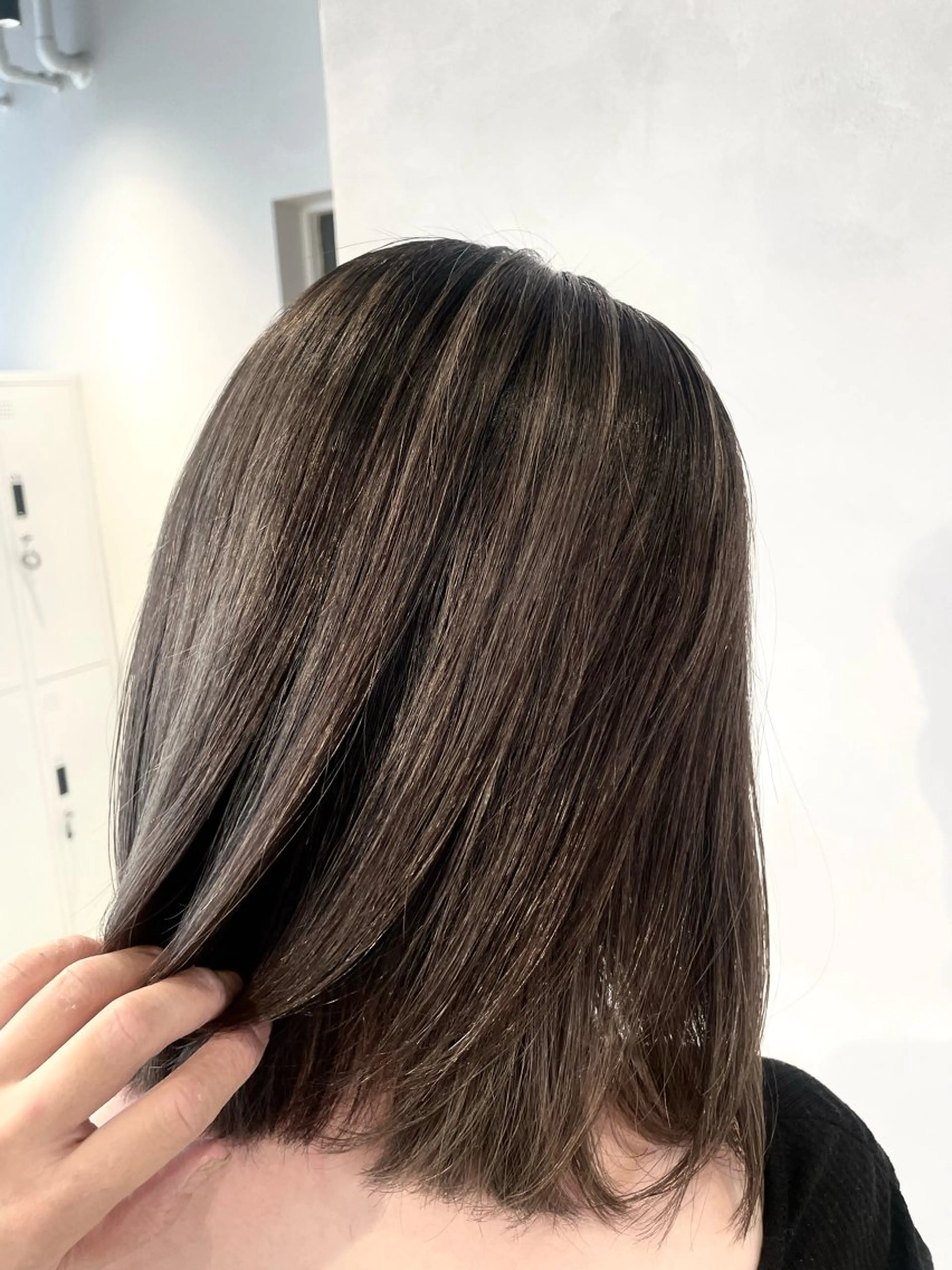 ミディアム カット ヘアカラー トリートメント 透明感カラー✨艶髪 制作🌱山根あゆみのヘアスタイル