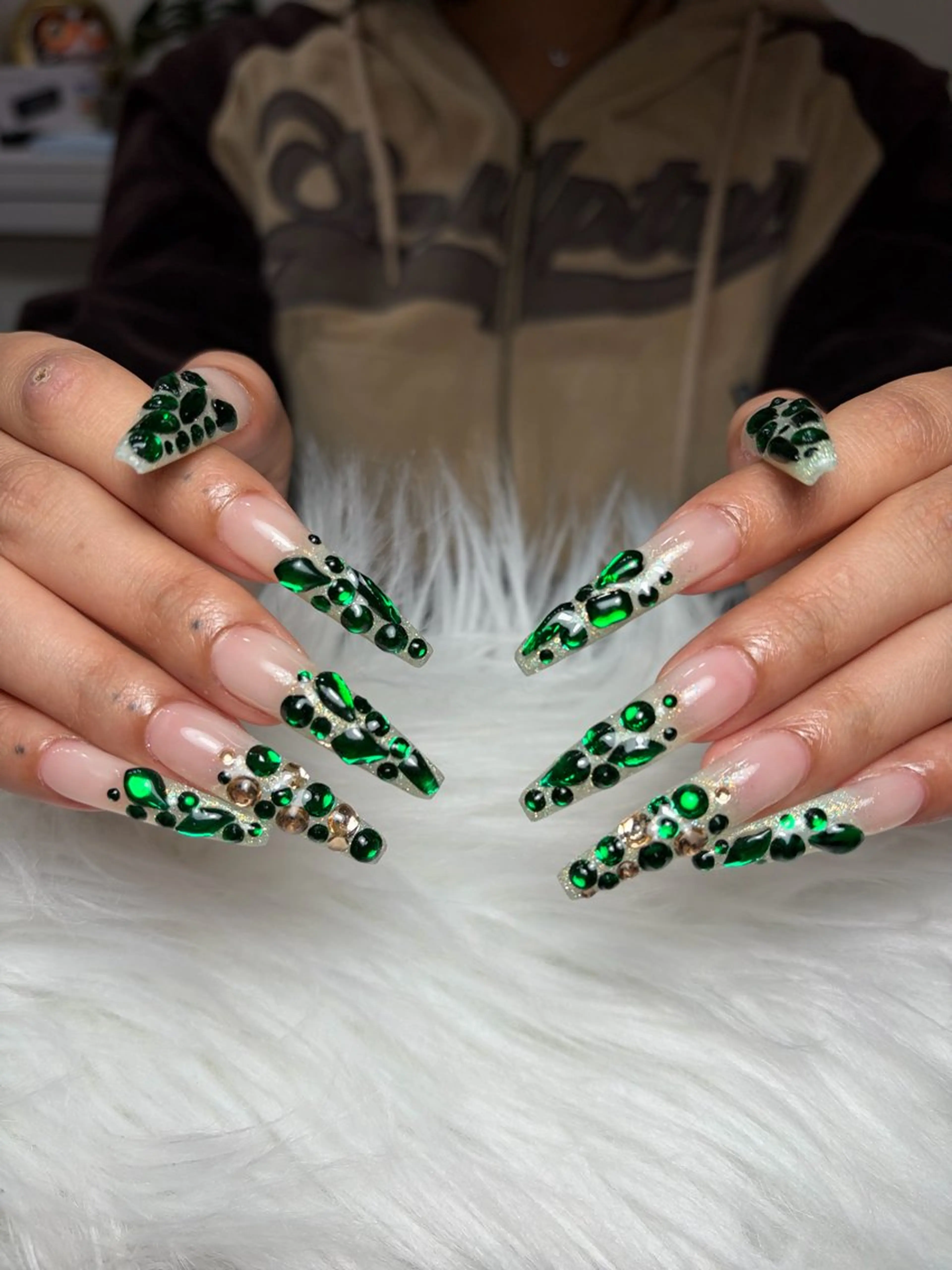 ネイル アートネイル 長さ出し ジェルネイル マグネットネイル ニュアンスネイル ハンドネイル Cloudy Chan Nailのネイルデザイン