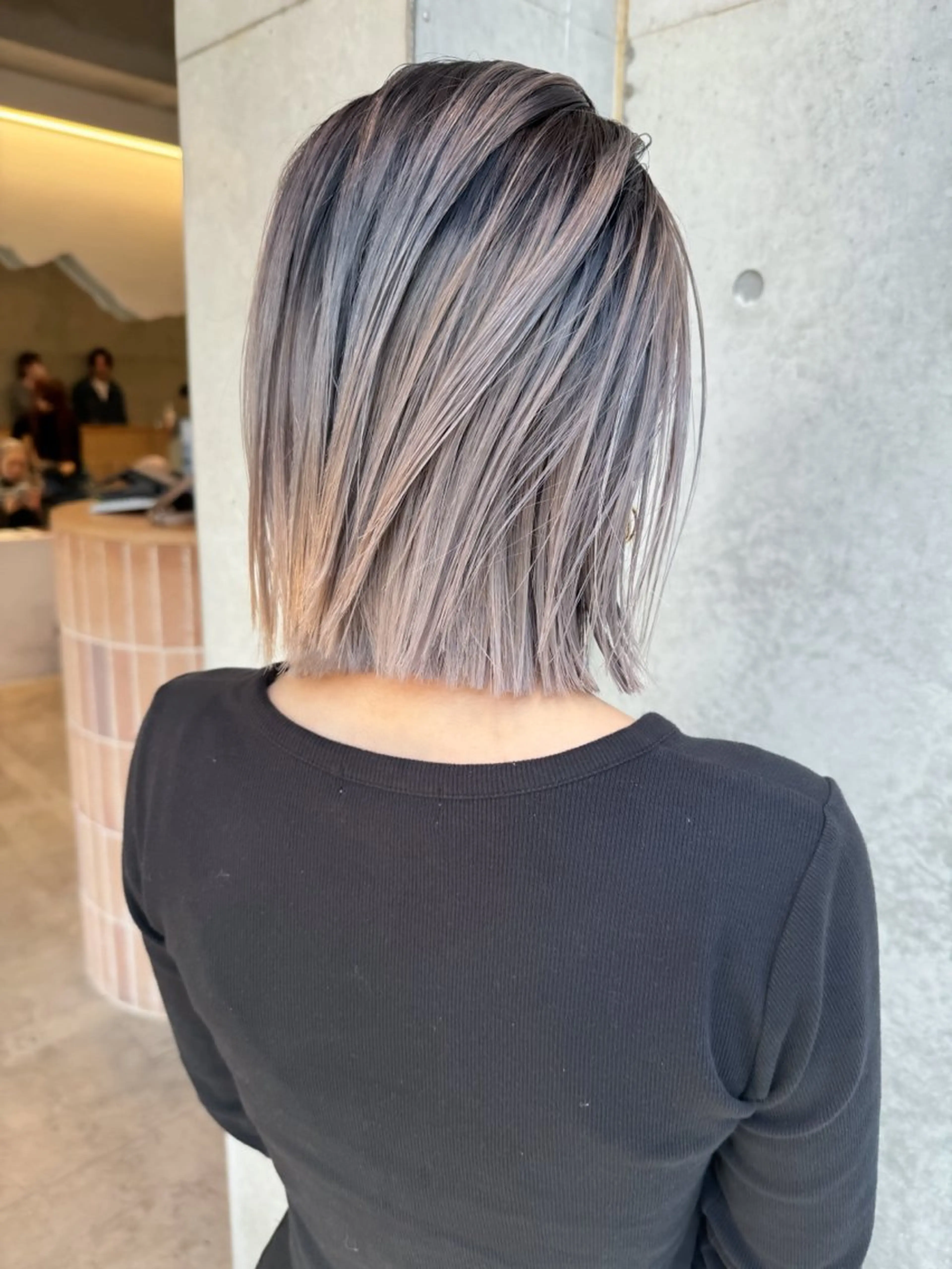 ショート カラー ヘアアレンジ ミニボブ/ブリーチ 🌈MISATOのヘアスタイル