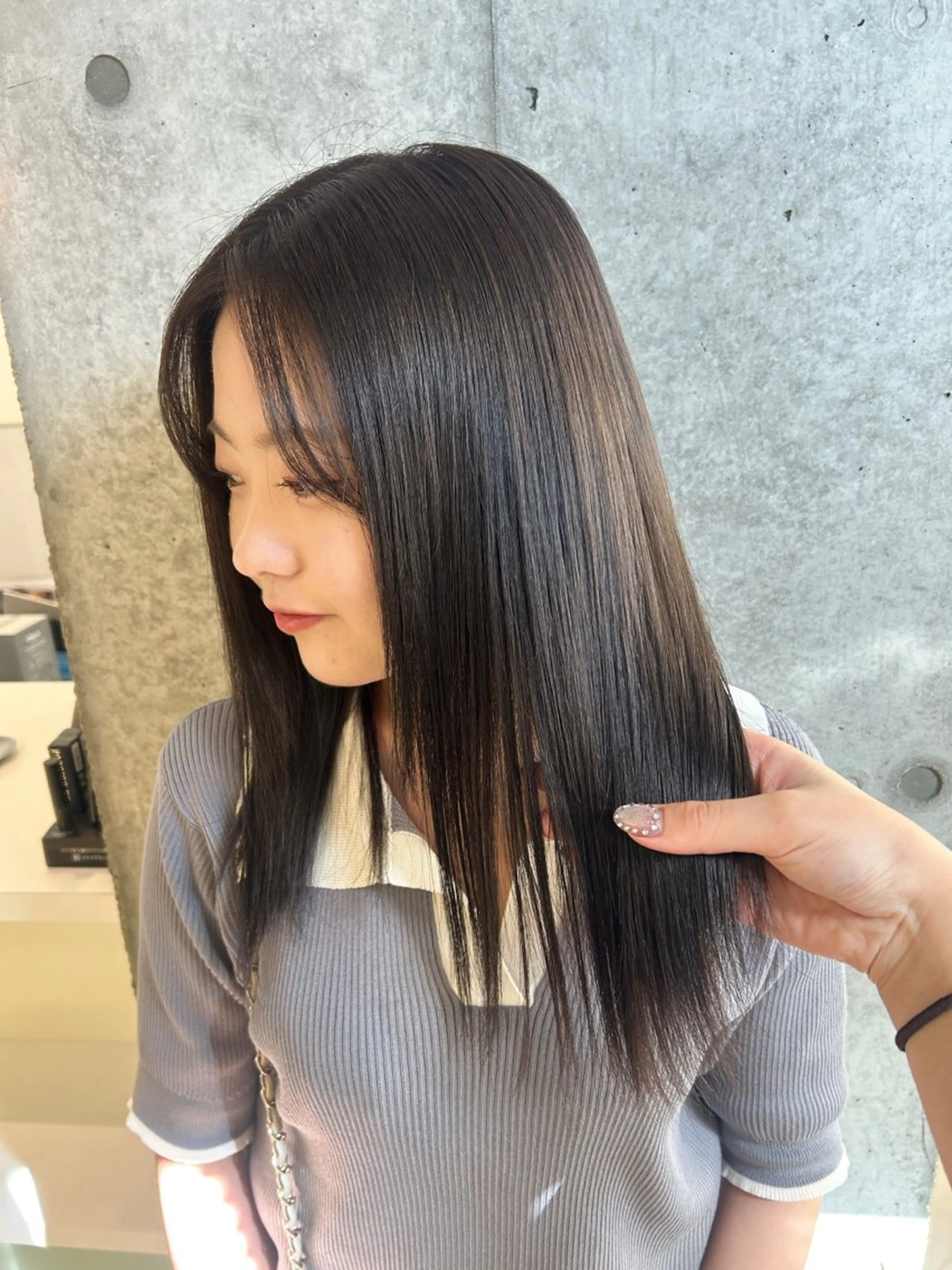 ロング ヘアカラー ️💜akari💜 ハイトーン/レイヤーのヘアスタイル