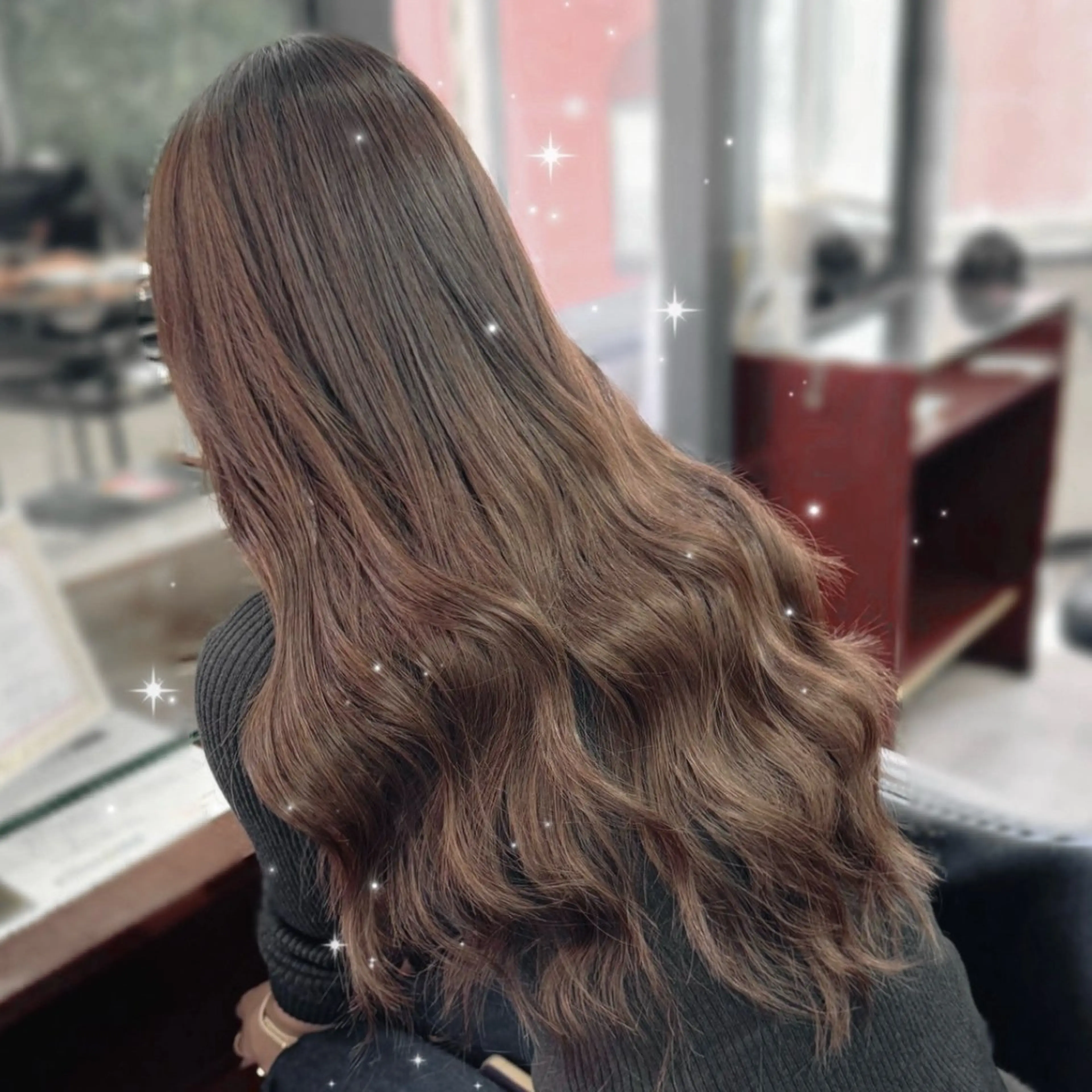 ✨長さだしイメチェン✨47cmプラチナシールエクステ100枚 馴染ませカット可能🙆🏻‍♀️の写真