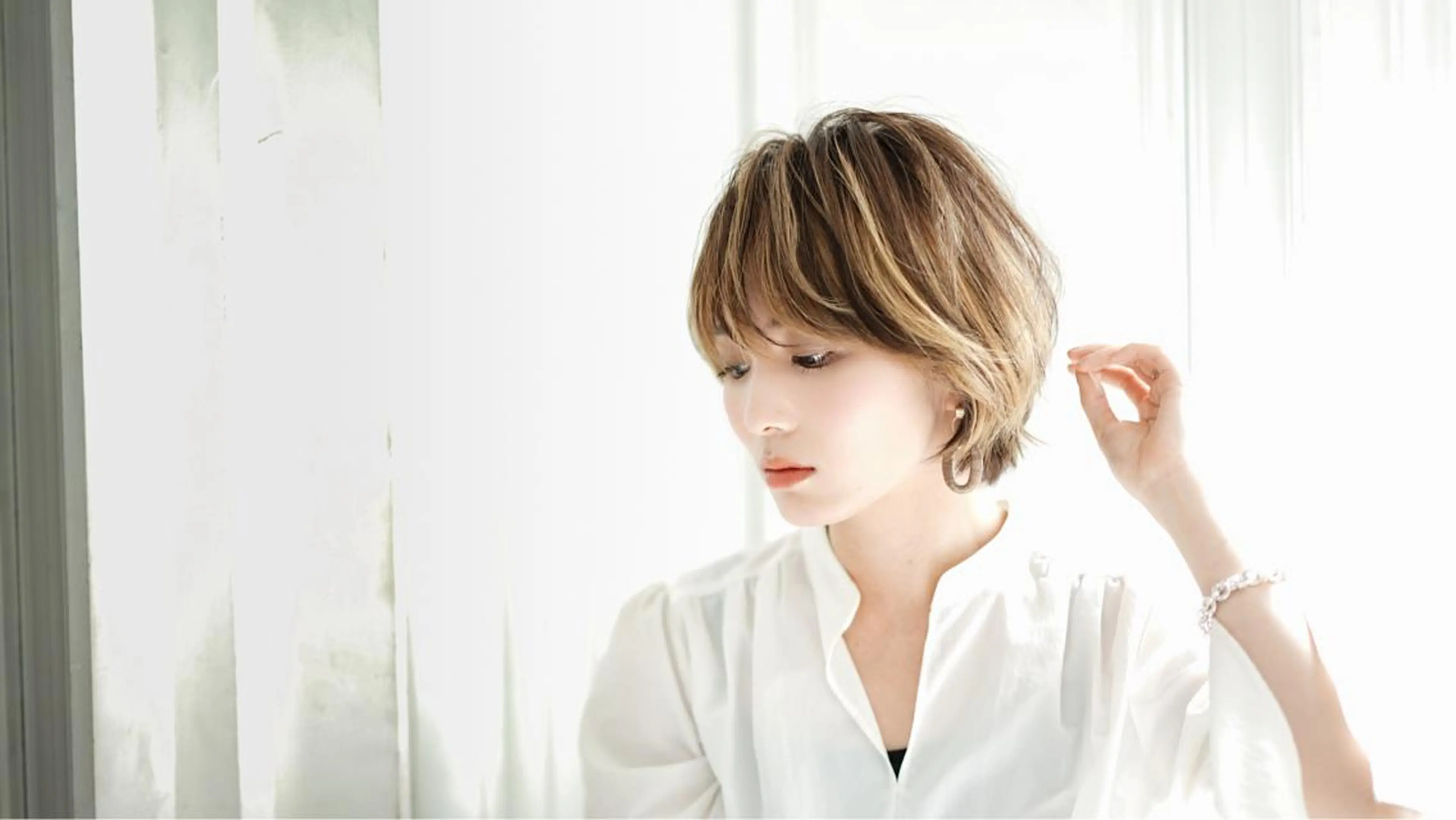 ショート カラー ハイライトカラー ハイライト ひがし　まさし JYUNESU副代表のヘアスタイル