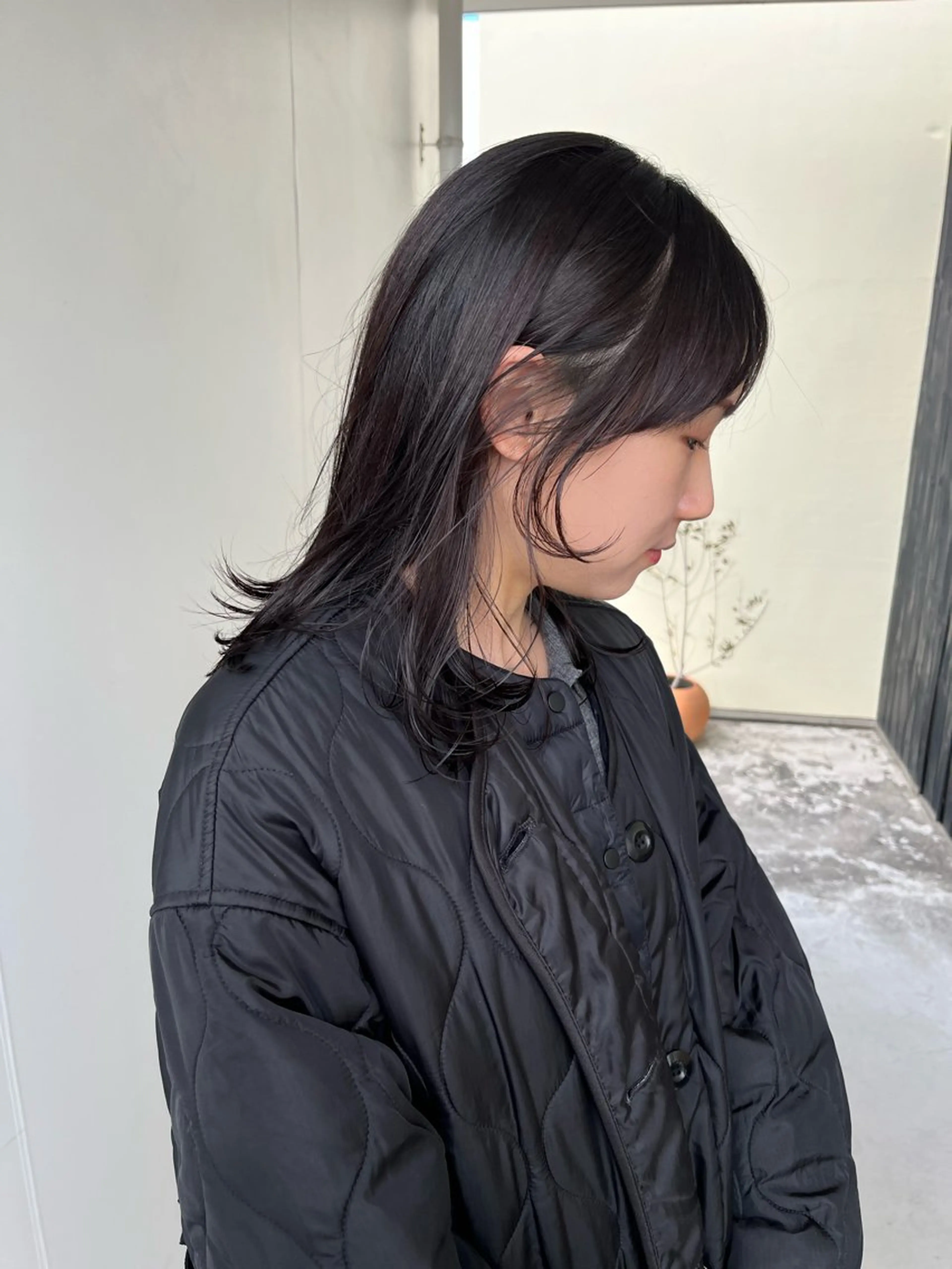 セミロング 松本 茜のヘアスタイル