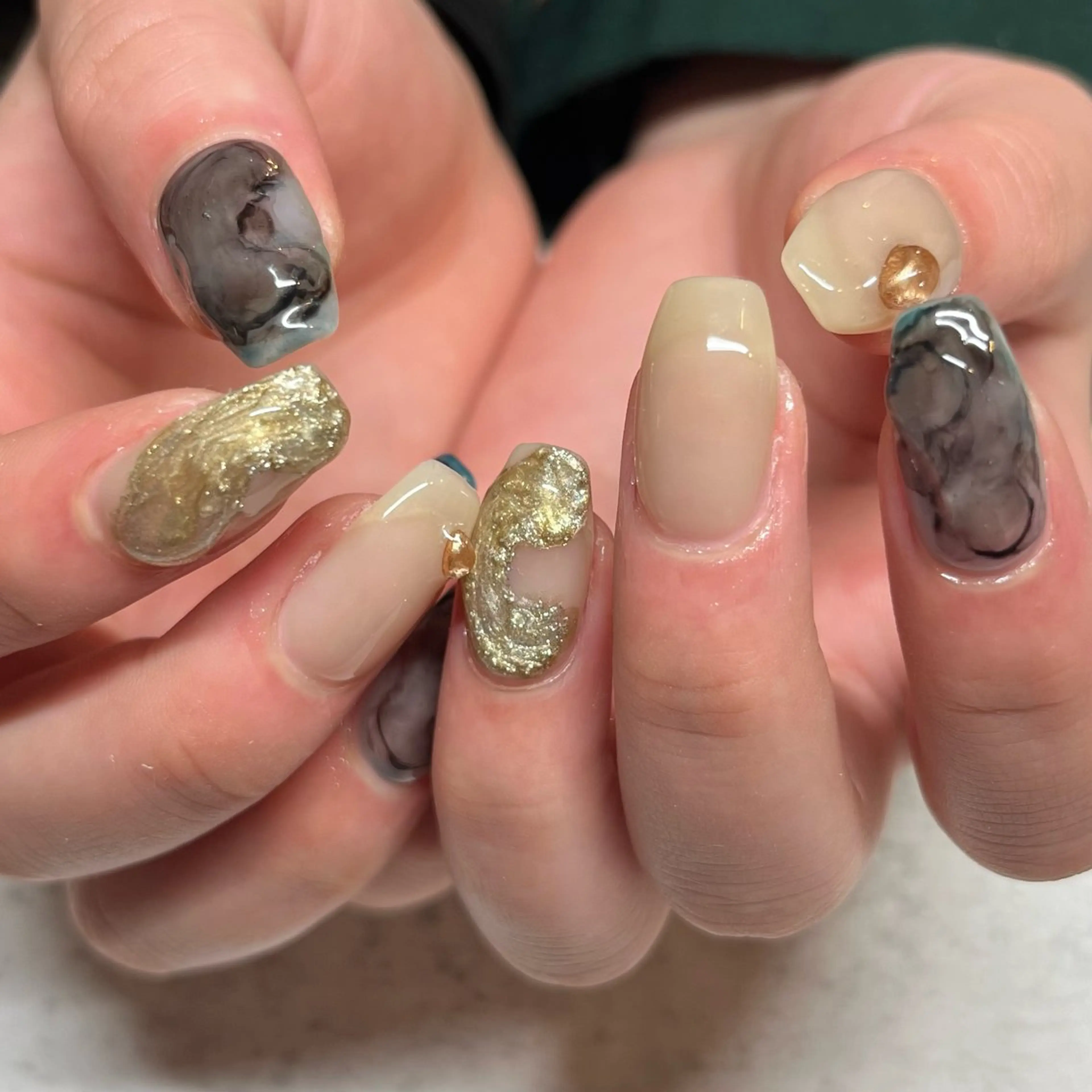 ネイル mitsuki / Manonのネイルデザイン