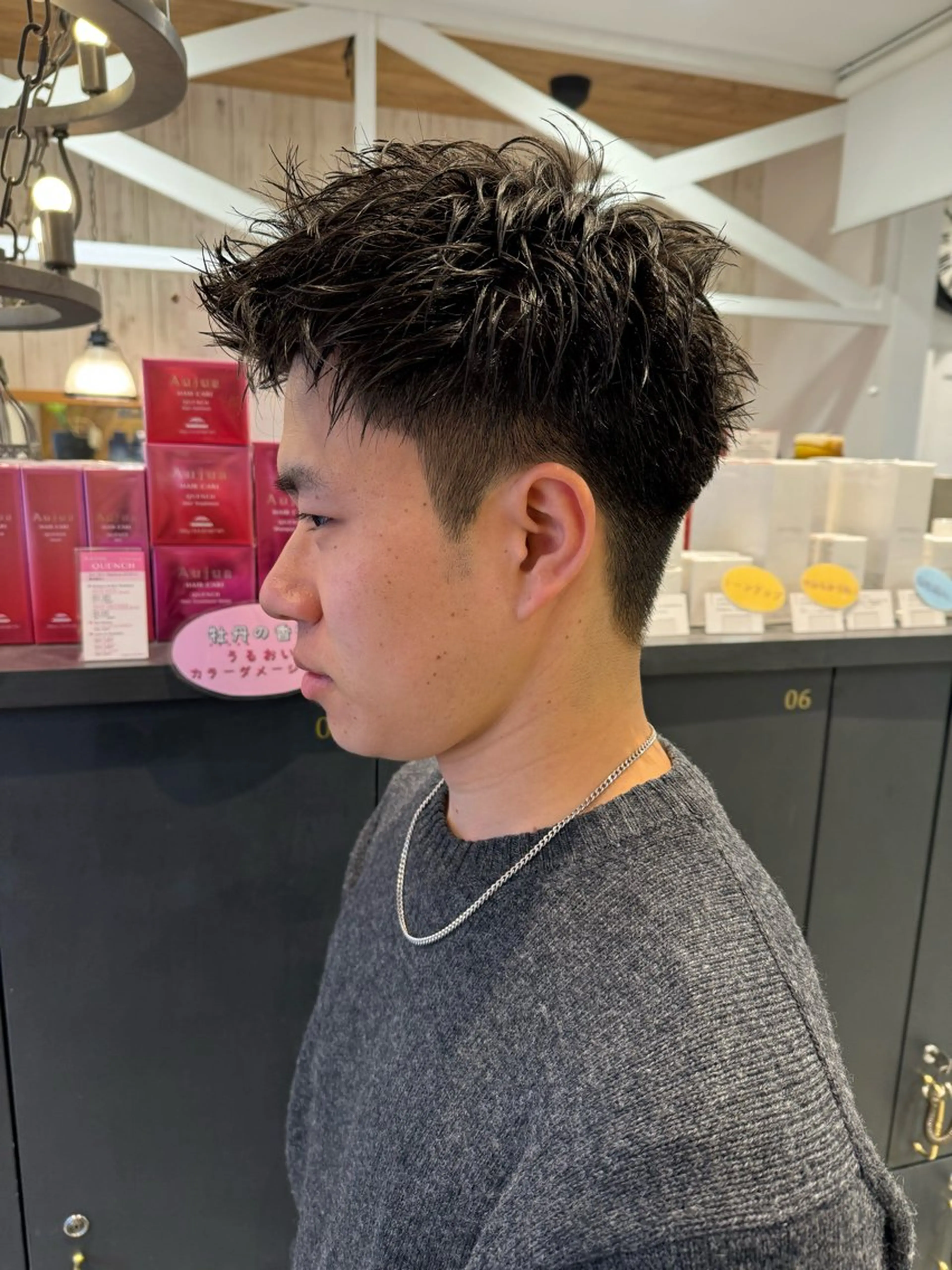 メンズ カット 葵/レイヤーカット/ 韓国風/透明感カラーのヘアスタイル