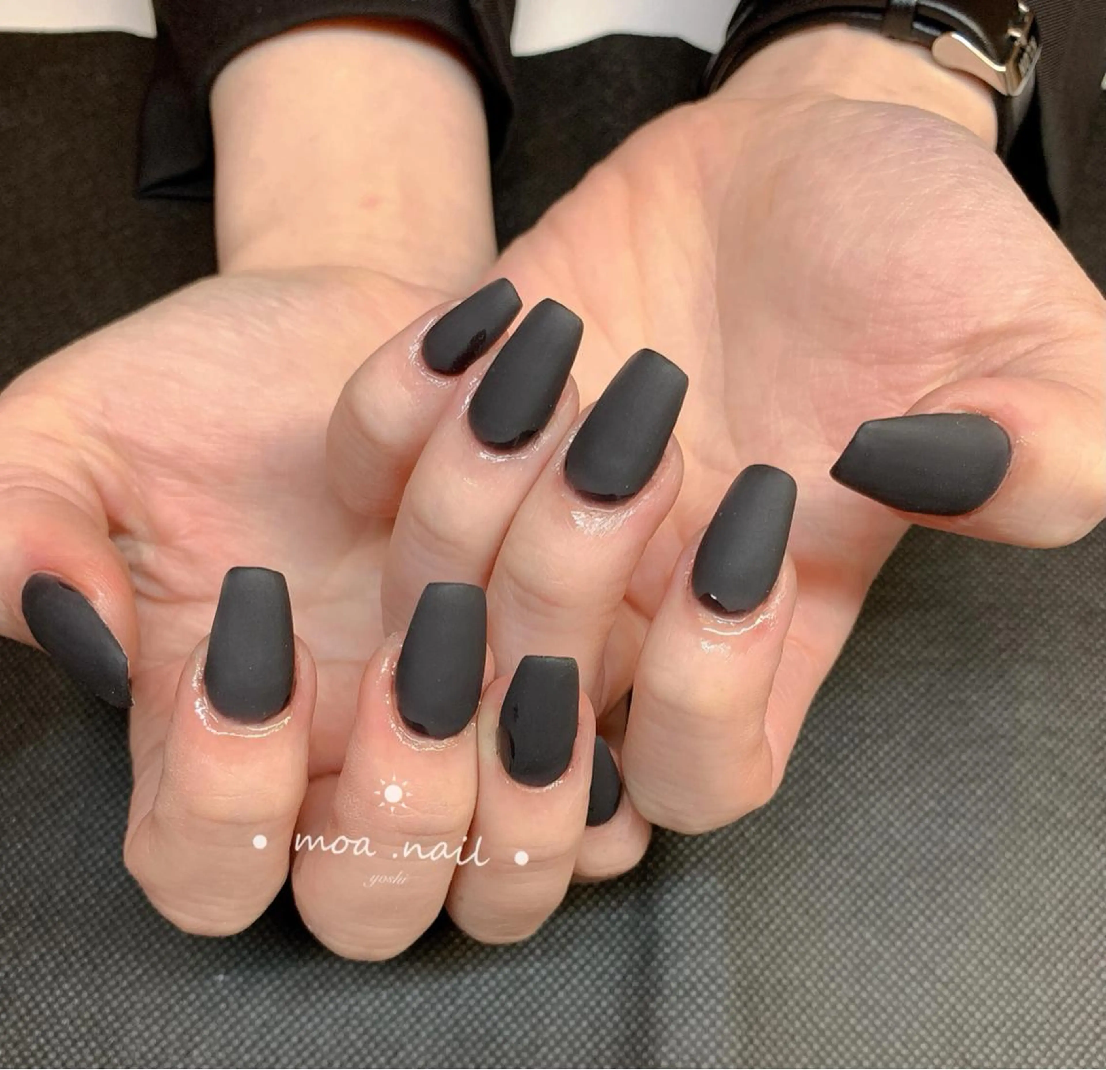 ネイル MOA NAIL所属・MoaNail🫶 Yoshiのネイルデザイン