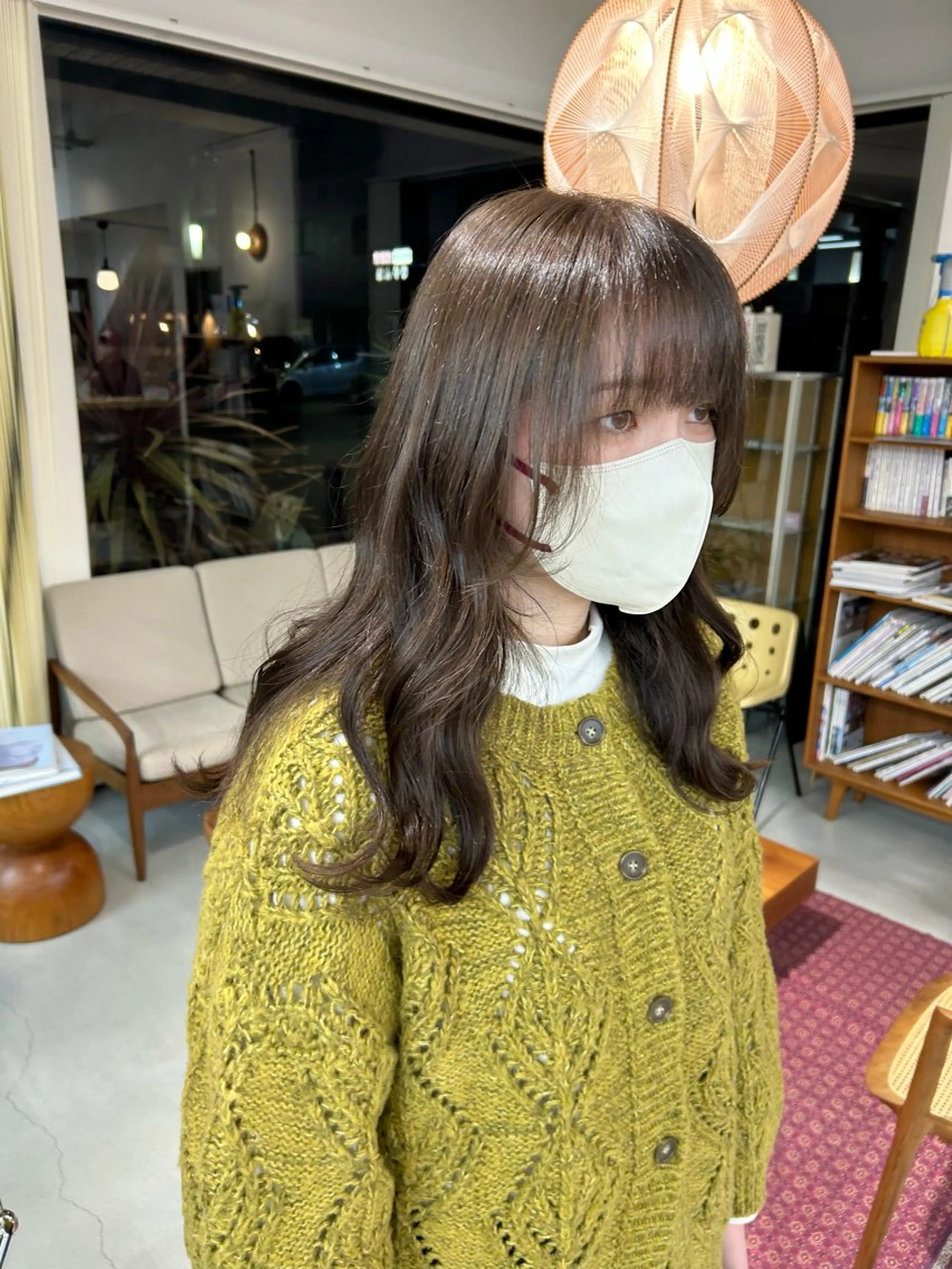 セミロング カラー グレージュ 藤原 あかりのヘアスタイル