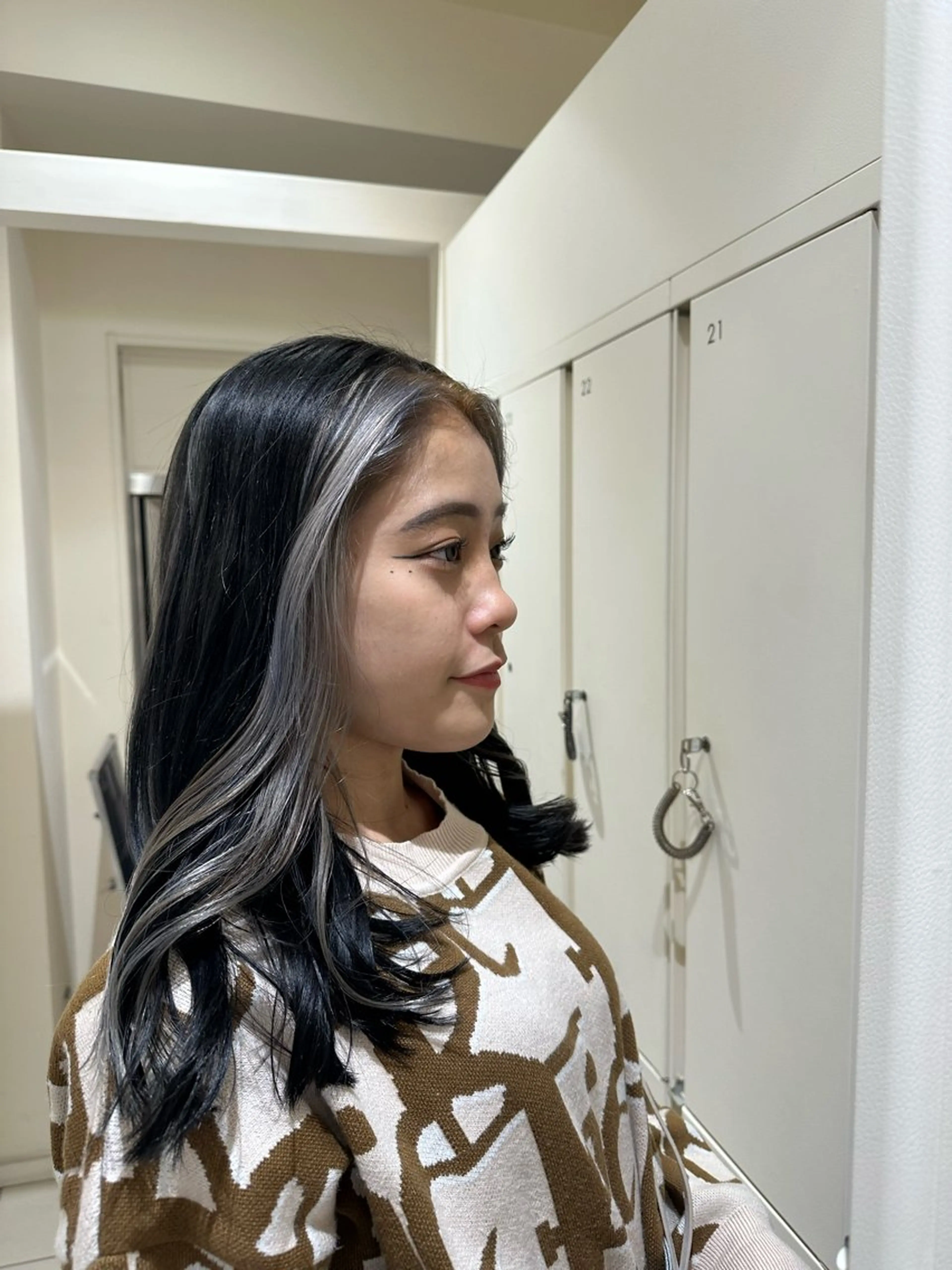 ロング カラー カチモリ個性派カラー AKANE❤️‍🔥のヘアスタイル