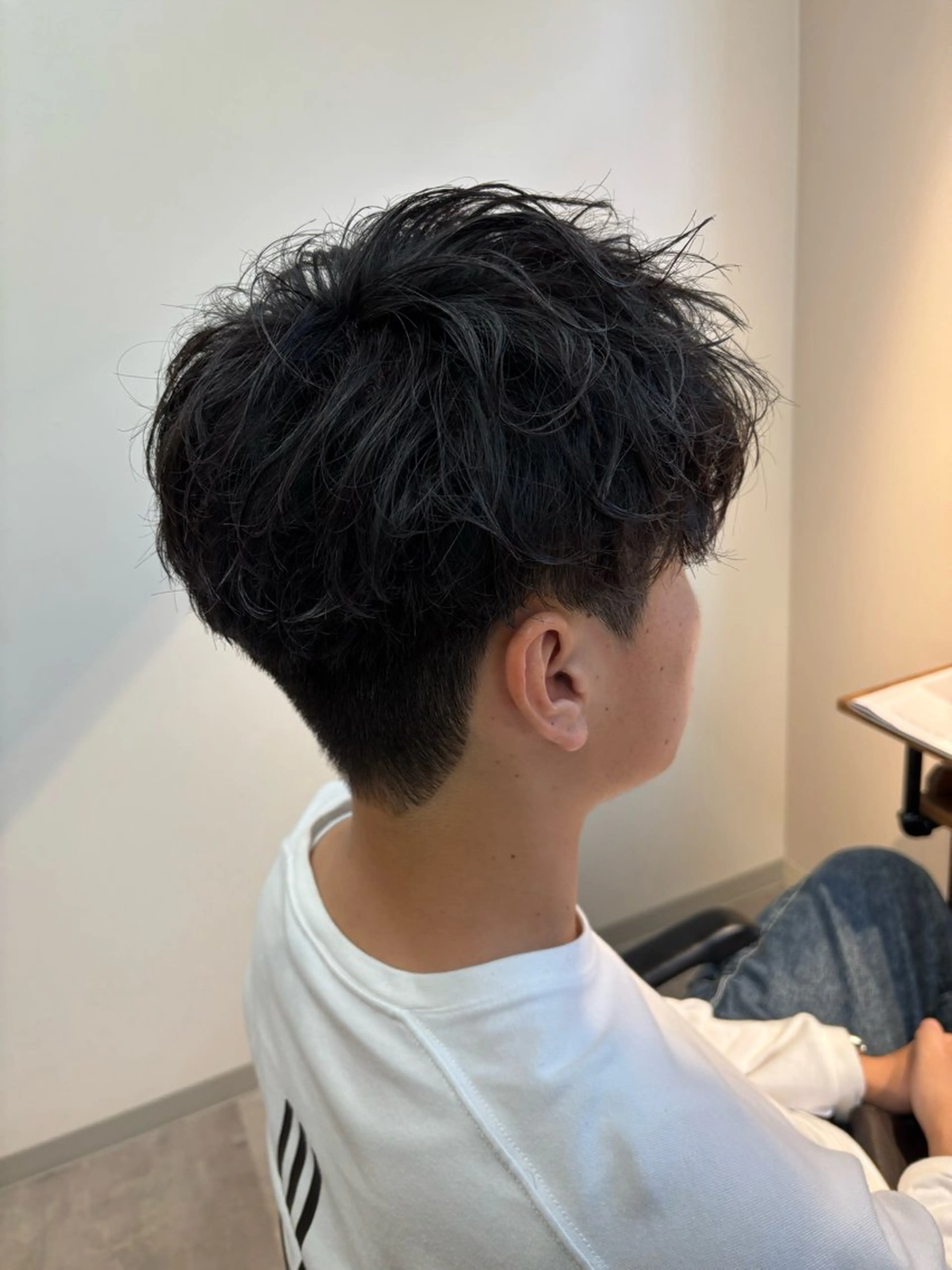 パーマ メンズ マッシュ メンズパーマ カット パーマ フェザーパーマ/韓国 /メンズカット保立のヘアスタイル