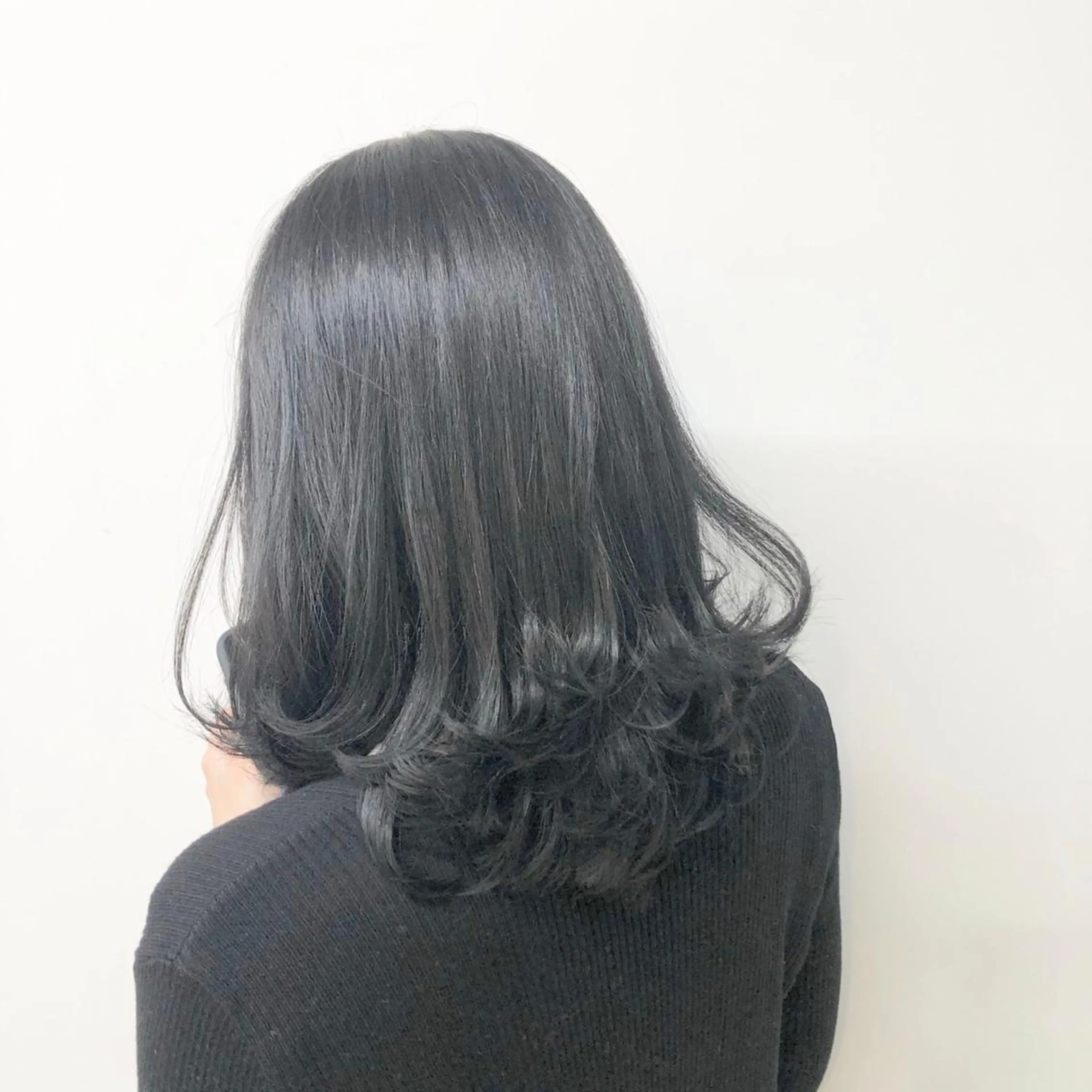 ロング カラー ヘアアレンジ ネイル マツエク・マツパ ブリーチ 透明感カラー グレージュ ブリーチなしカラー EMANON池袋3rd所属・ナチュラル艶髪 なおき｜池袋美容師のヘアスタイル