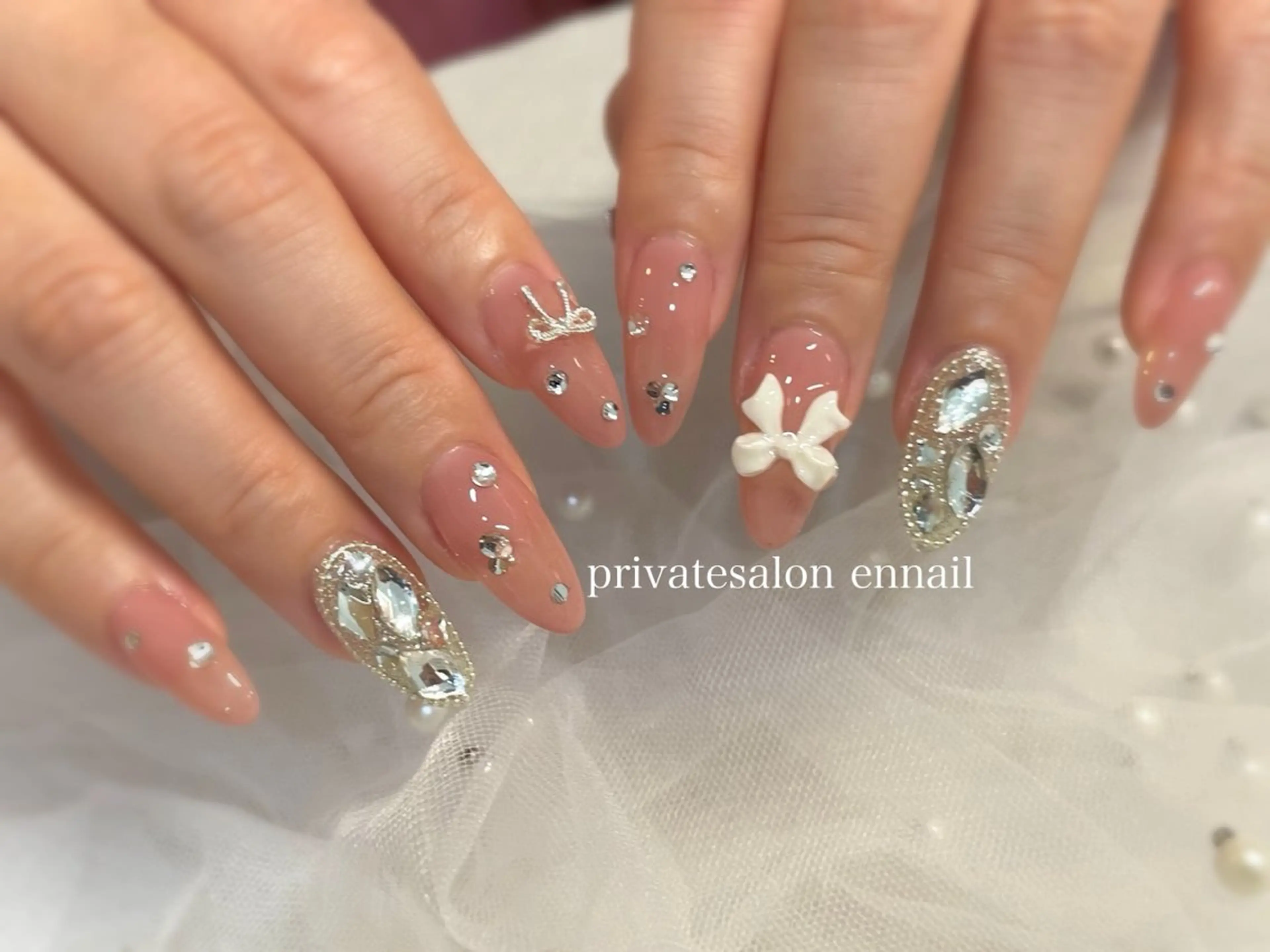 ネイル フラッシュネイル ジェルネイル キラキラネイル 韓国ネイル ロングネイル ハンドネイル en nail  心斎橋のネイルデザイン