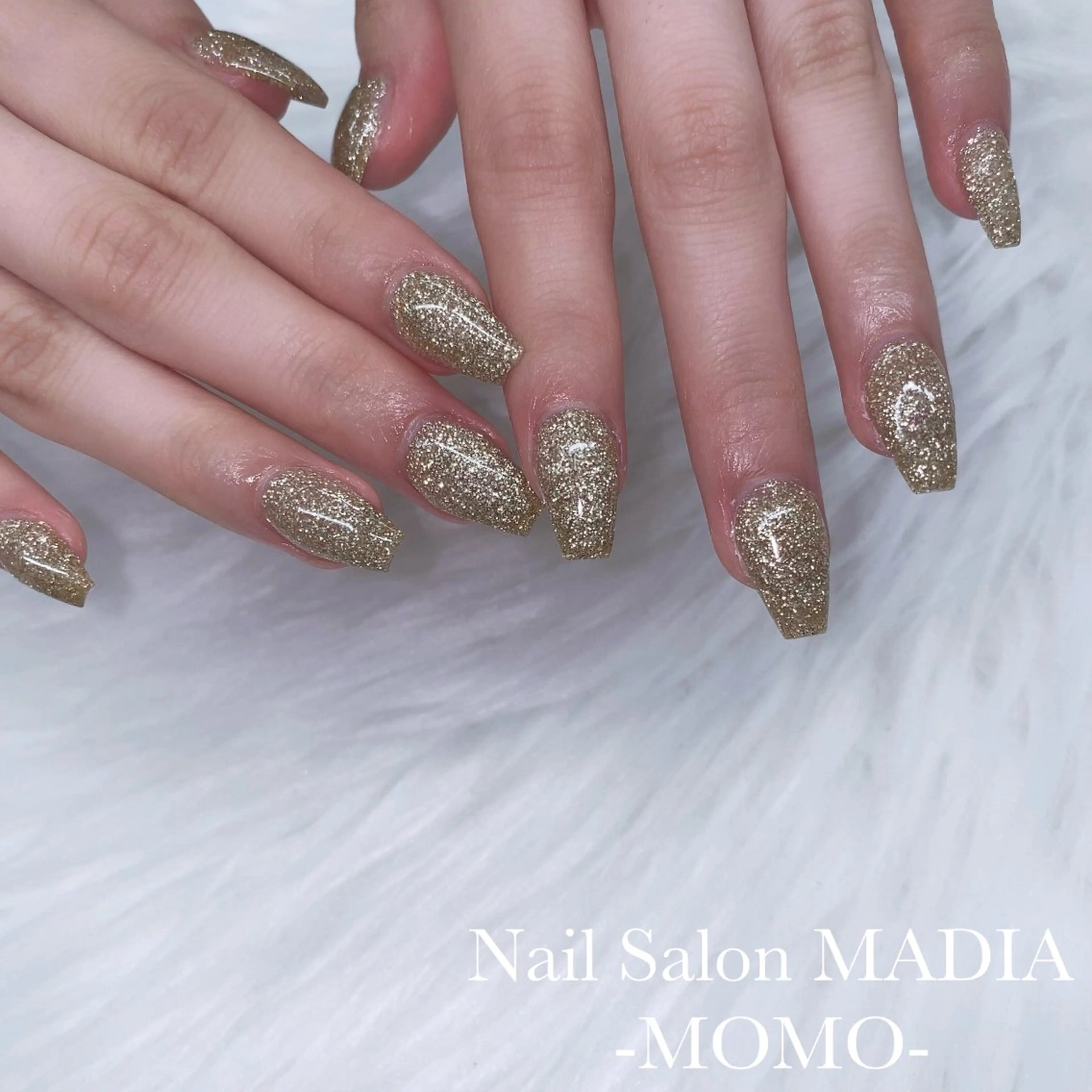 ネイル MADIA所属・momo .のネイルデザイン