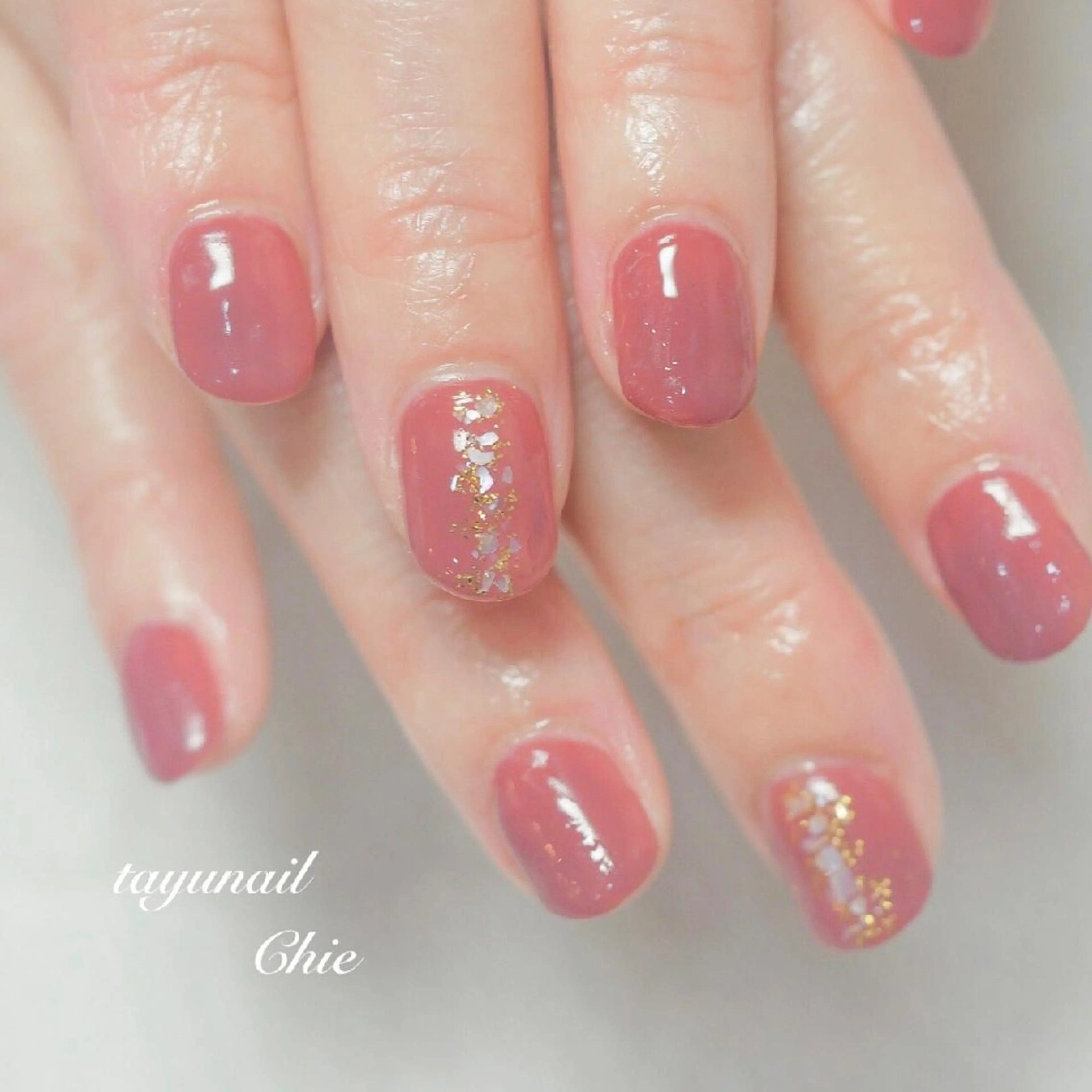 ネイル ブルー ジェルネイル ラメ(グリッター) ワンカラーネイル パラジェル ネイルサロン・ネイルスクール　たゆnail所属・ネイルサロン 【たゆnail】のネイルデザイン